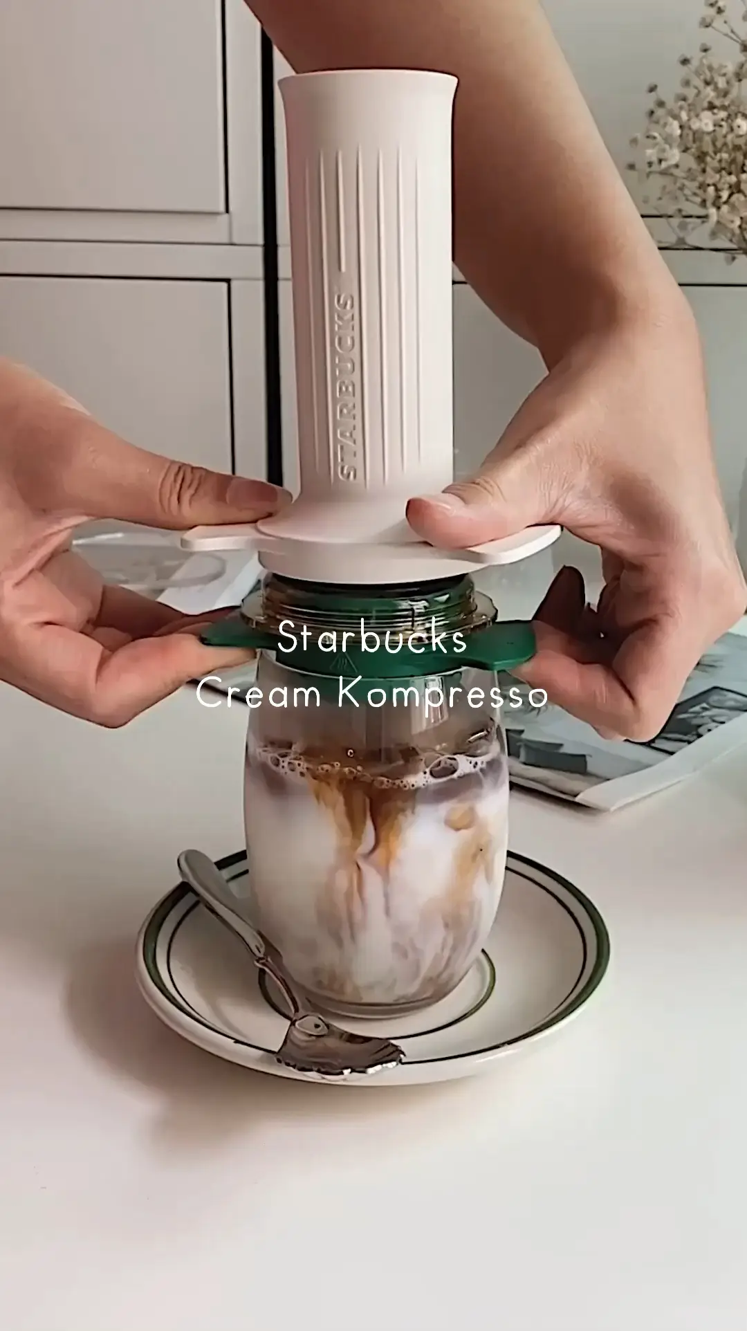 Review Starbucks Cream Kompresso