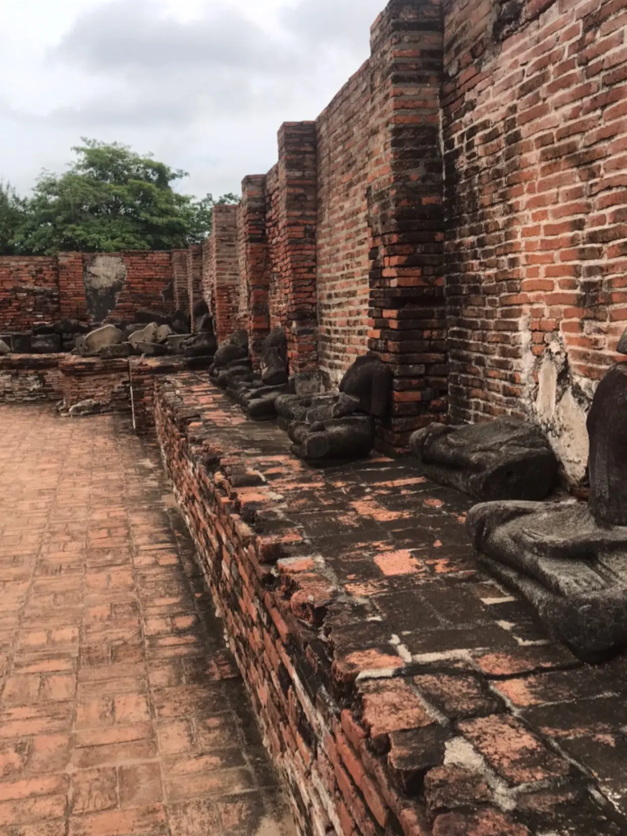 Rent a motorcycle around Ayutthaya 🛵. Very fun, tell me..🥰😆 Gallery