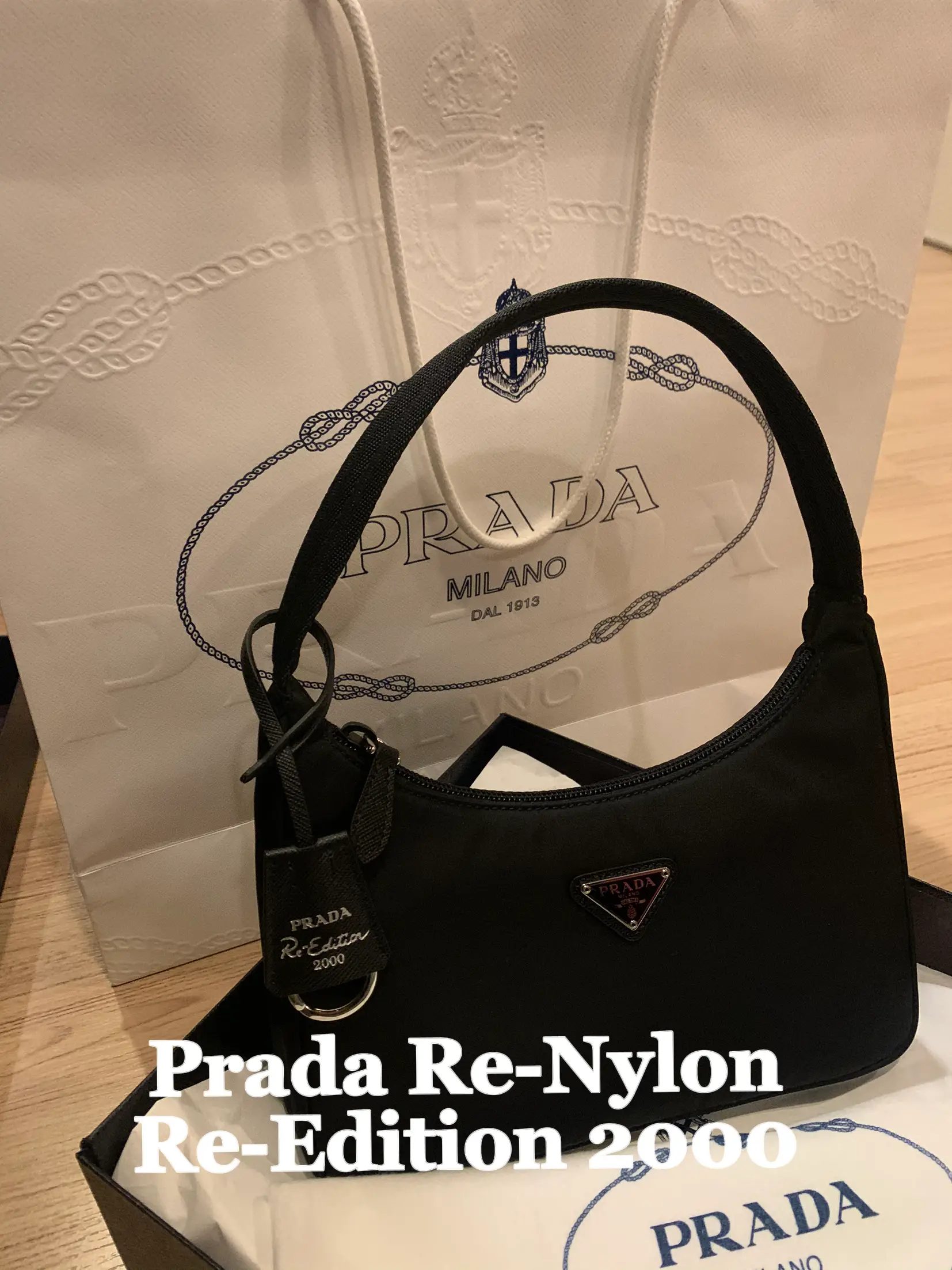 Prada Re-edition 2000 Re-nylon Shoulder Bag In Black