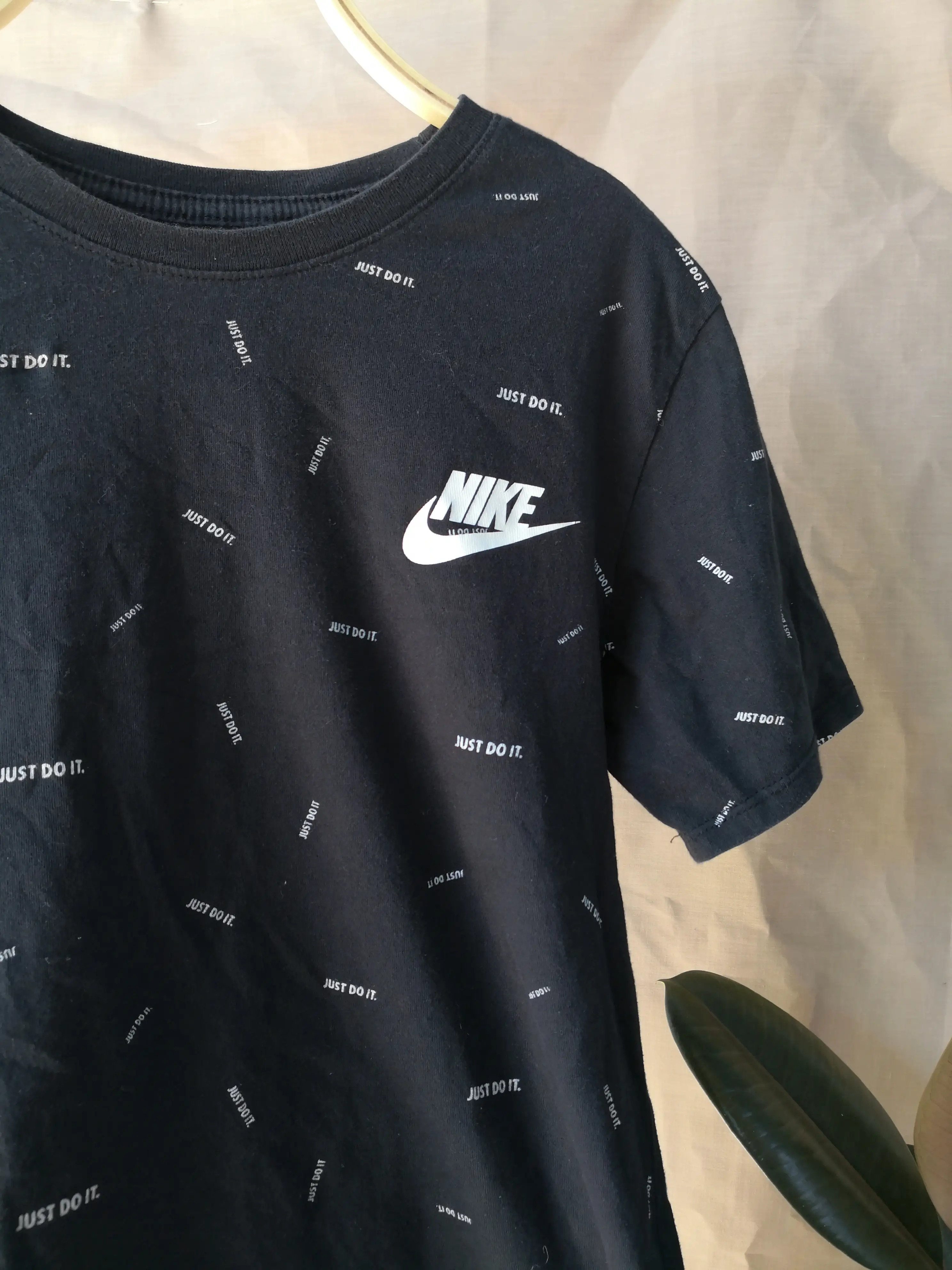 Nike just do it all over print outlet sweatshirt