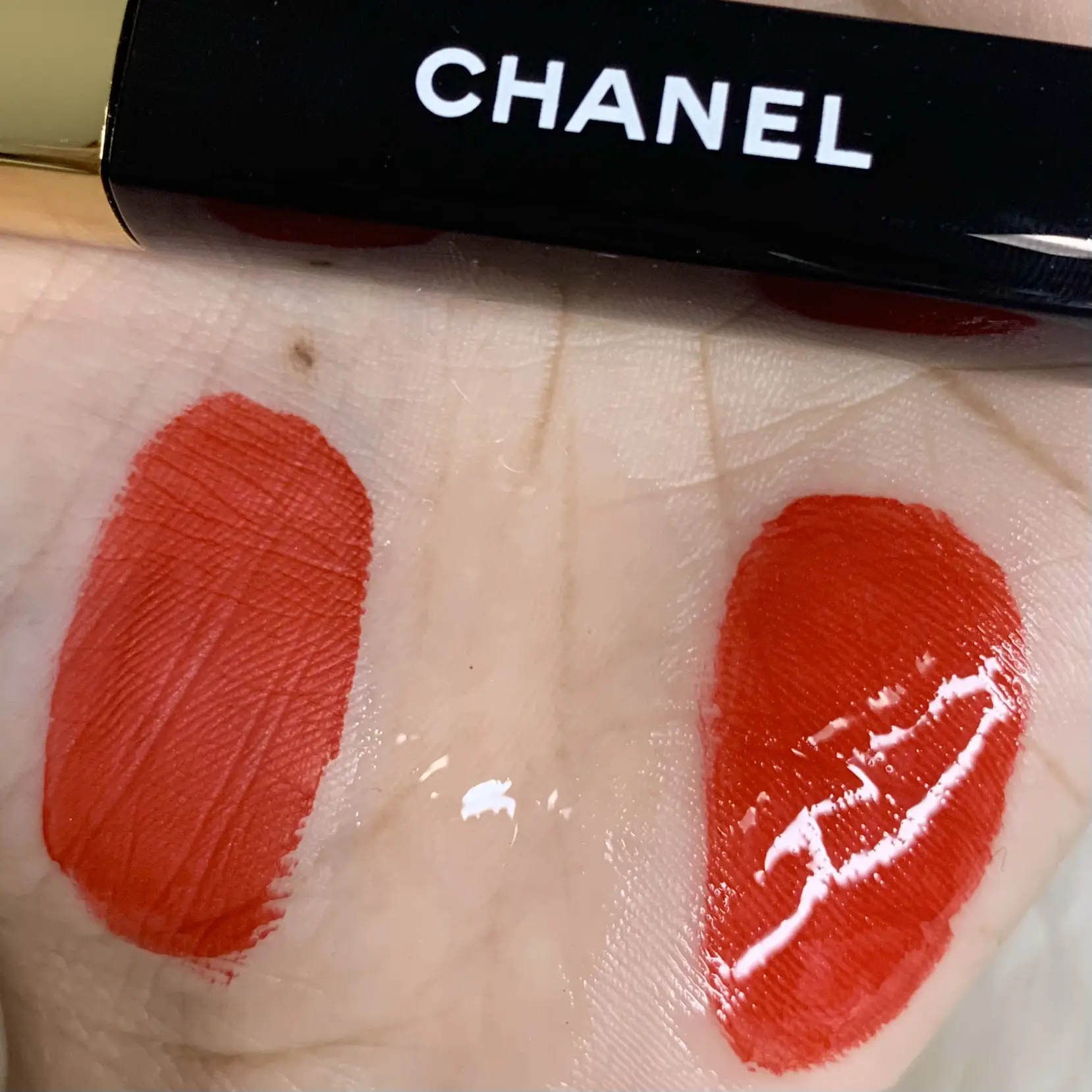 CHANEL Le Rouge Duo Ultra Dress 47 Daring Red ❤️, Gallery posted by  NattapornJade