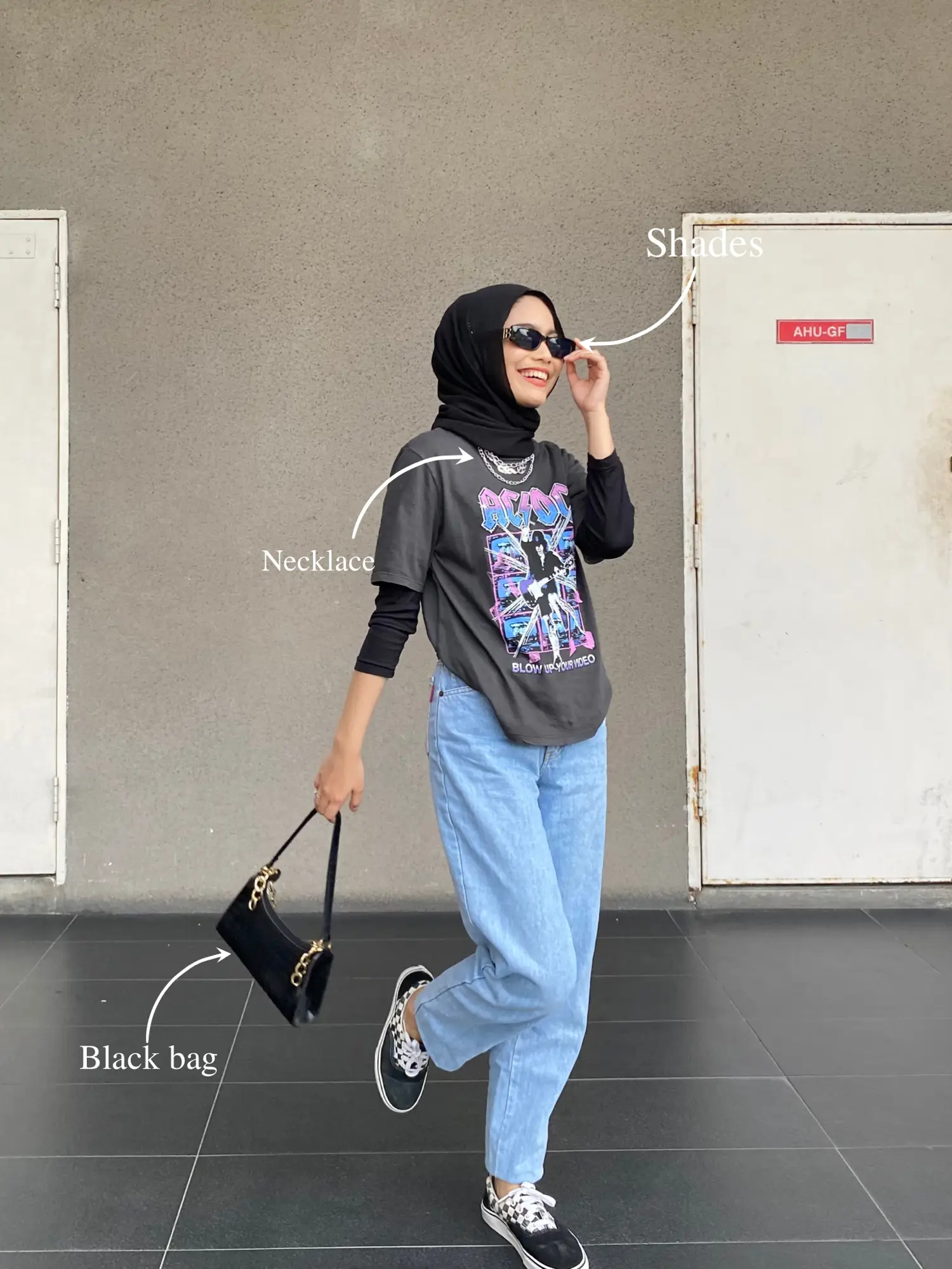 Streetwear shop style hijab