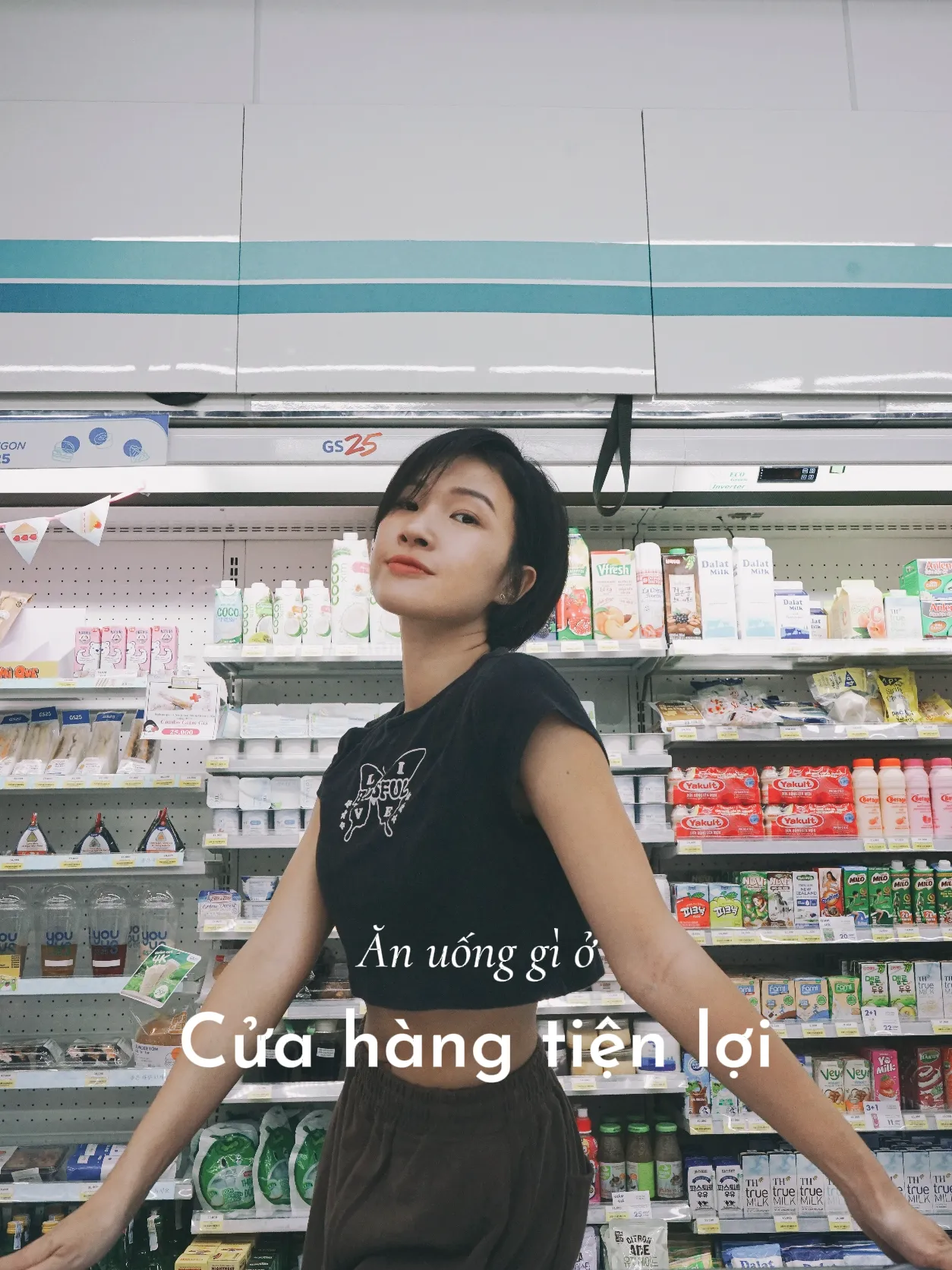 Không gian cửa hàng đồ dùng ăn uống