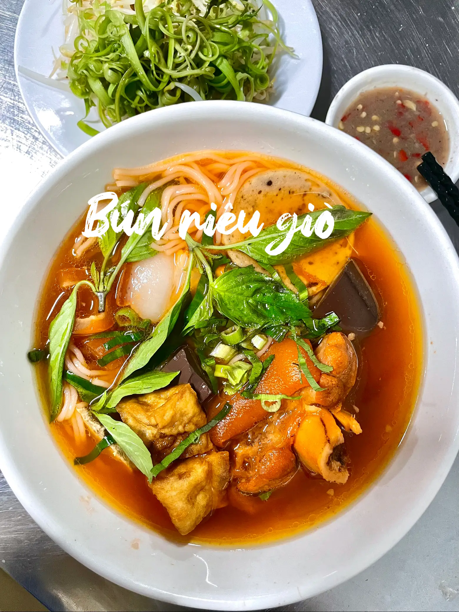 Ai bún riêu hông? Bún riêu hông cô ơi? ✨ | Bộ sưu tập do Phú ...