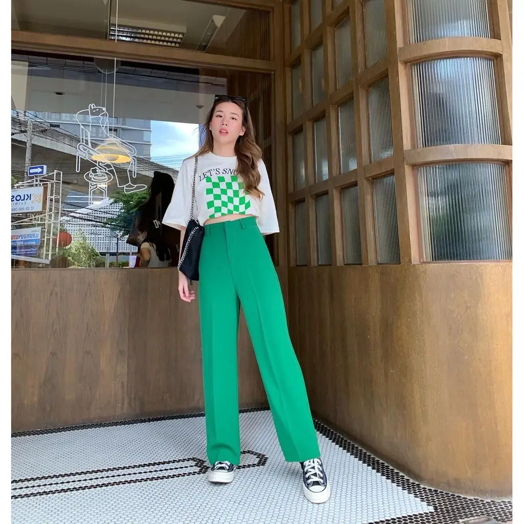 How to dress with bright green pants, Gallery posted by Outfit Dump