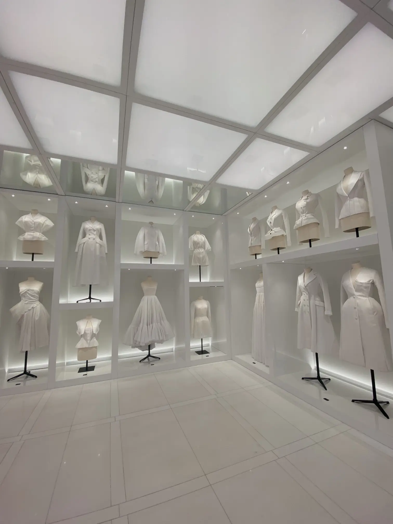 nearest dior store to me