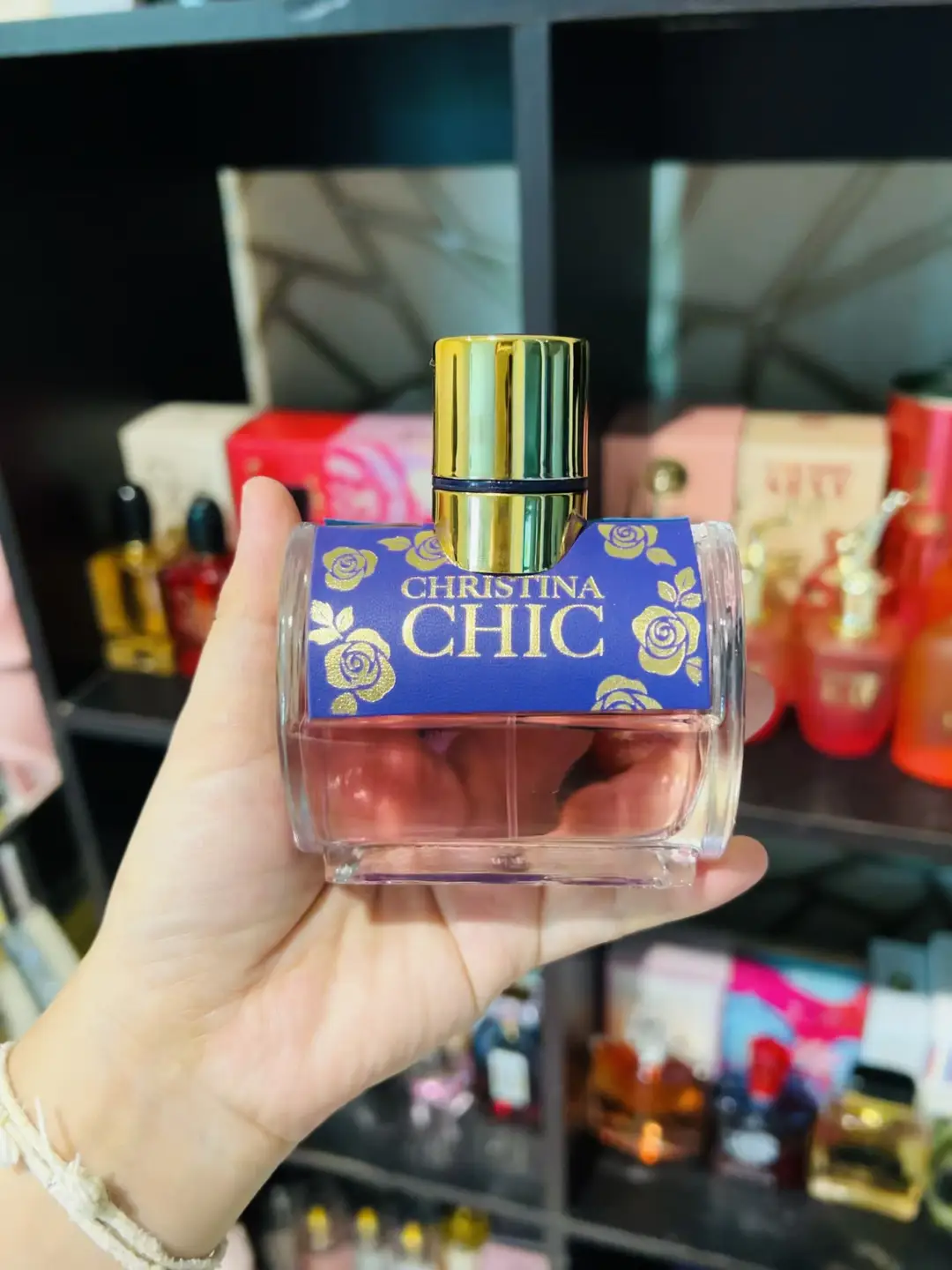 Christina outlet chic perfume