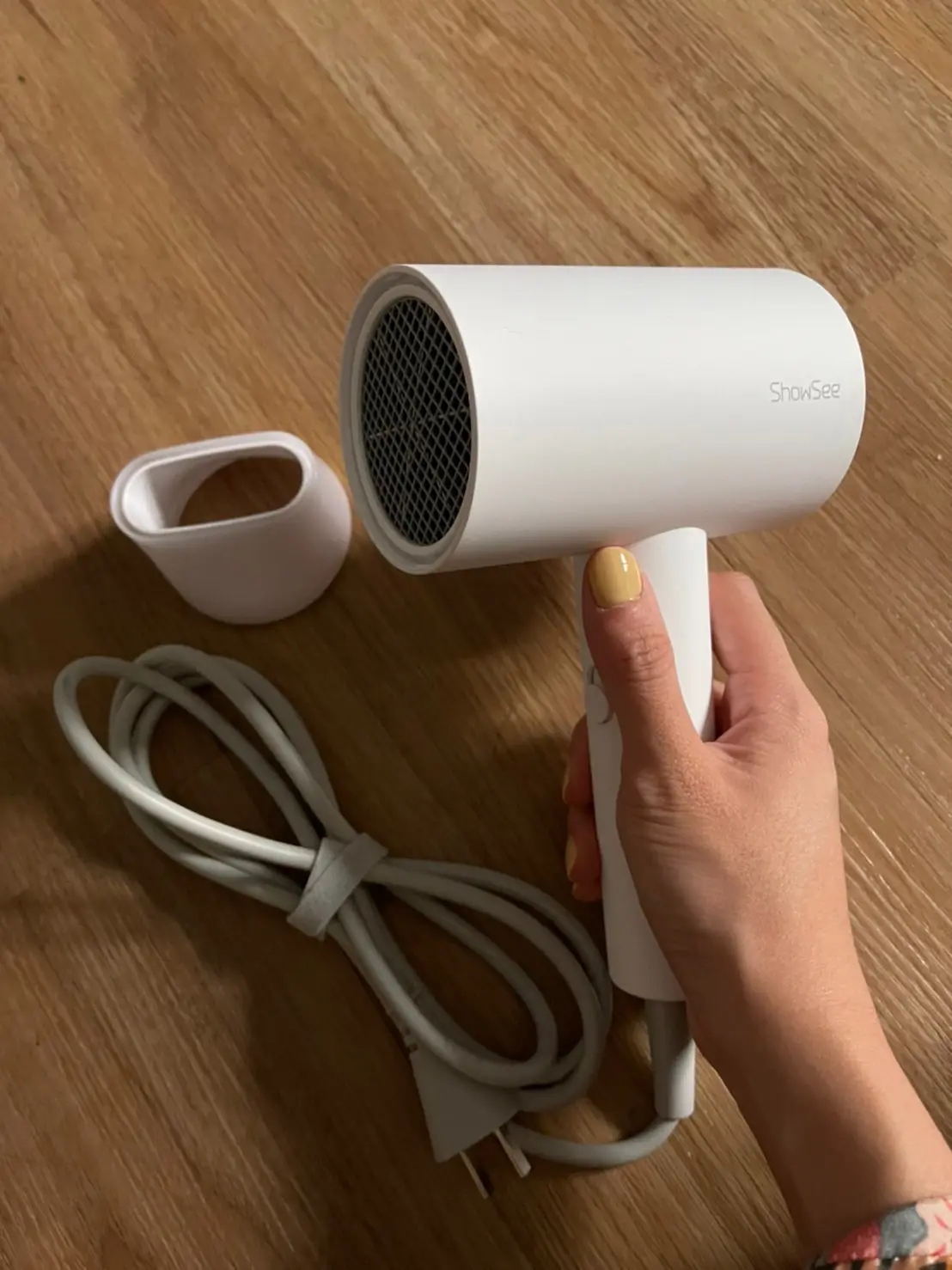 mycityapartment How sleek is this small portable dryer 🤩. As you