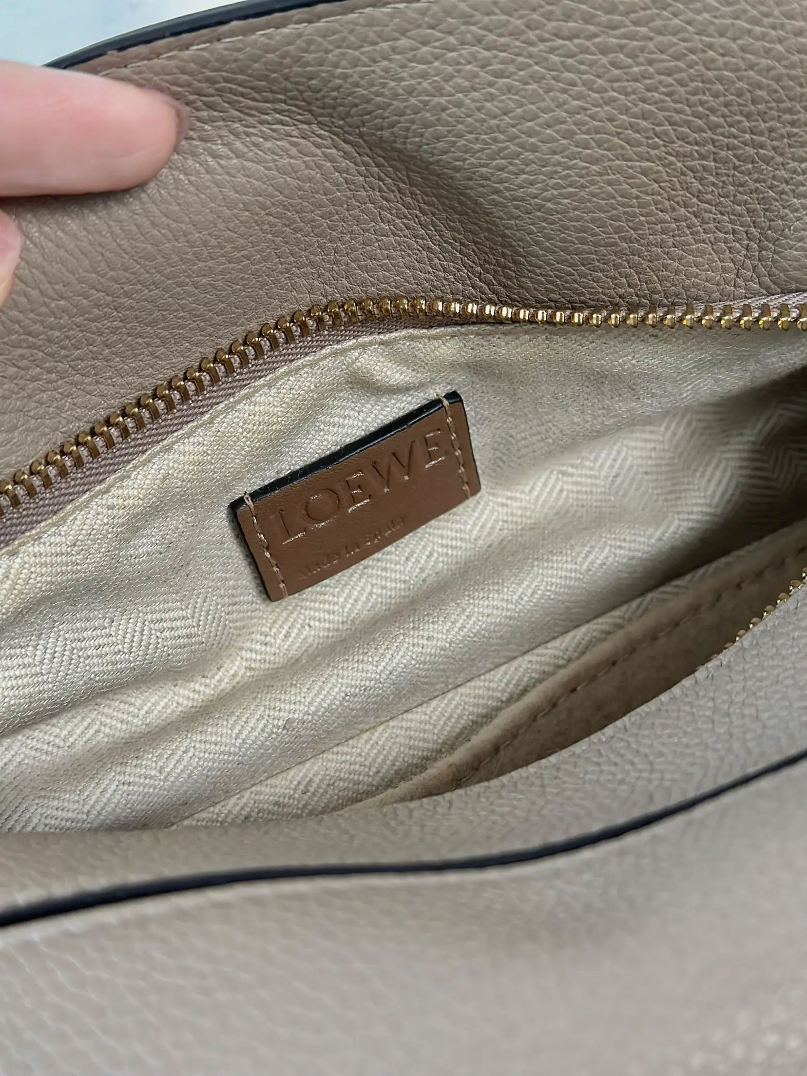 LOEWE PUZZLE BAG: What Fits in a Mini + 1 Year-Review
