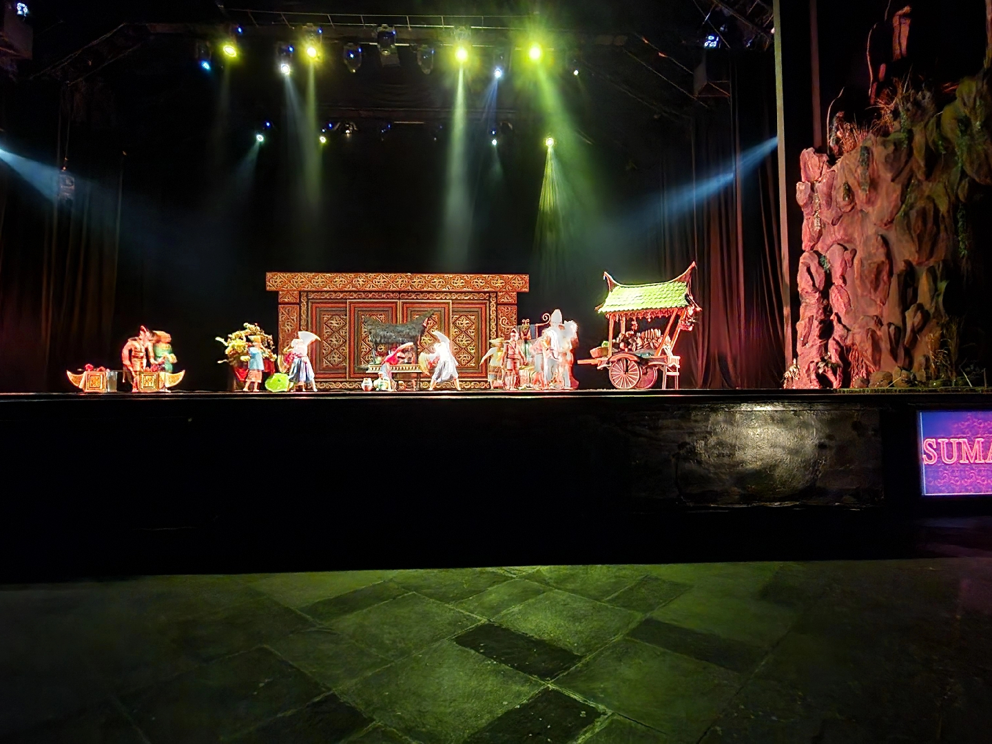 Always entertained watching the devdan show ️ | Galeri diposting oleh ...