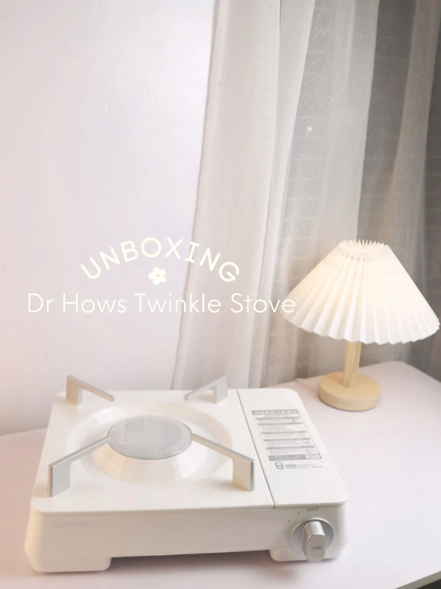 UNBOXING DR HOWS TWINKLE STOVE 