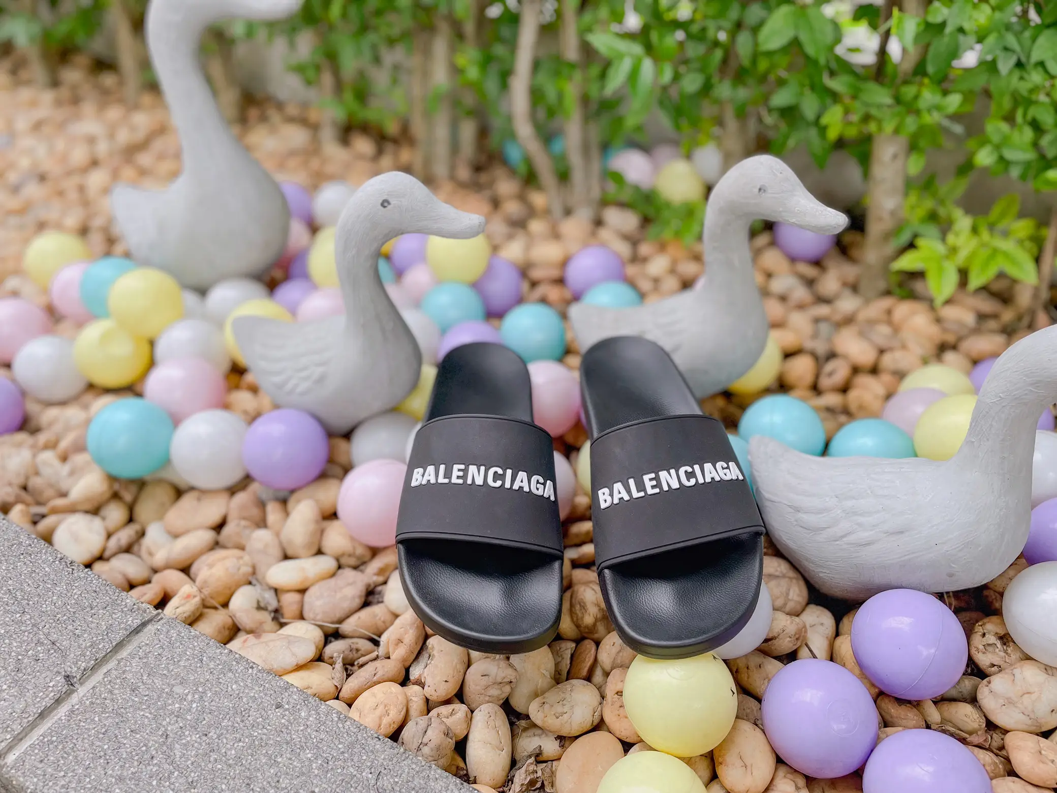 BALENCIAGA MEN SANDALS Gallery posted by LittleSugarHome Lemon8