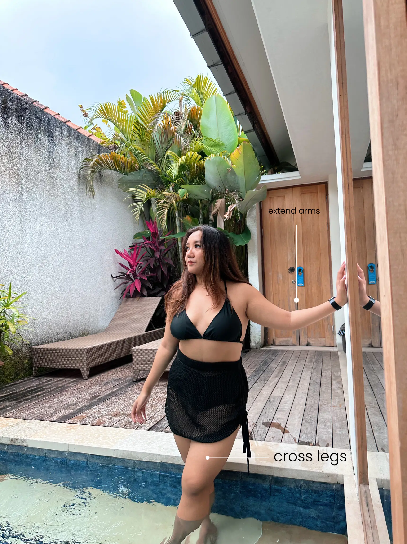 Jasmin Trabucco Flaunts Her Curves - vrgr7ye
