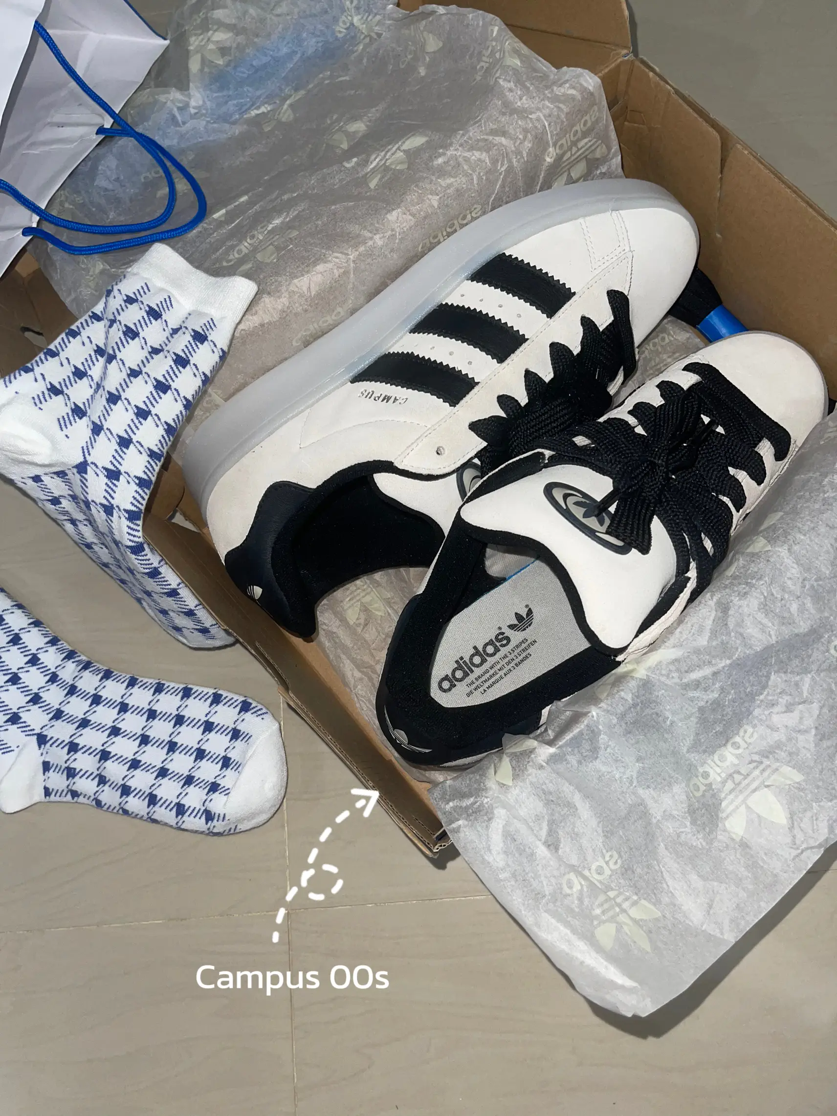 Unboxing!📌 Adidas Campus 00s✨🏕️ | นี่ฝ้ายเอง🍅🌟が投稿した