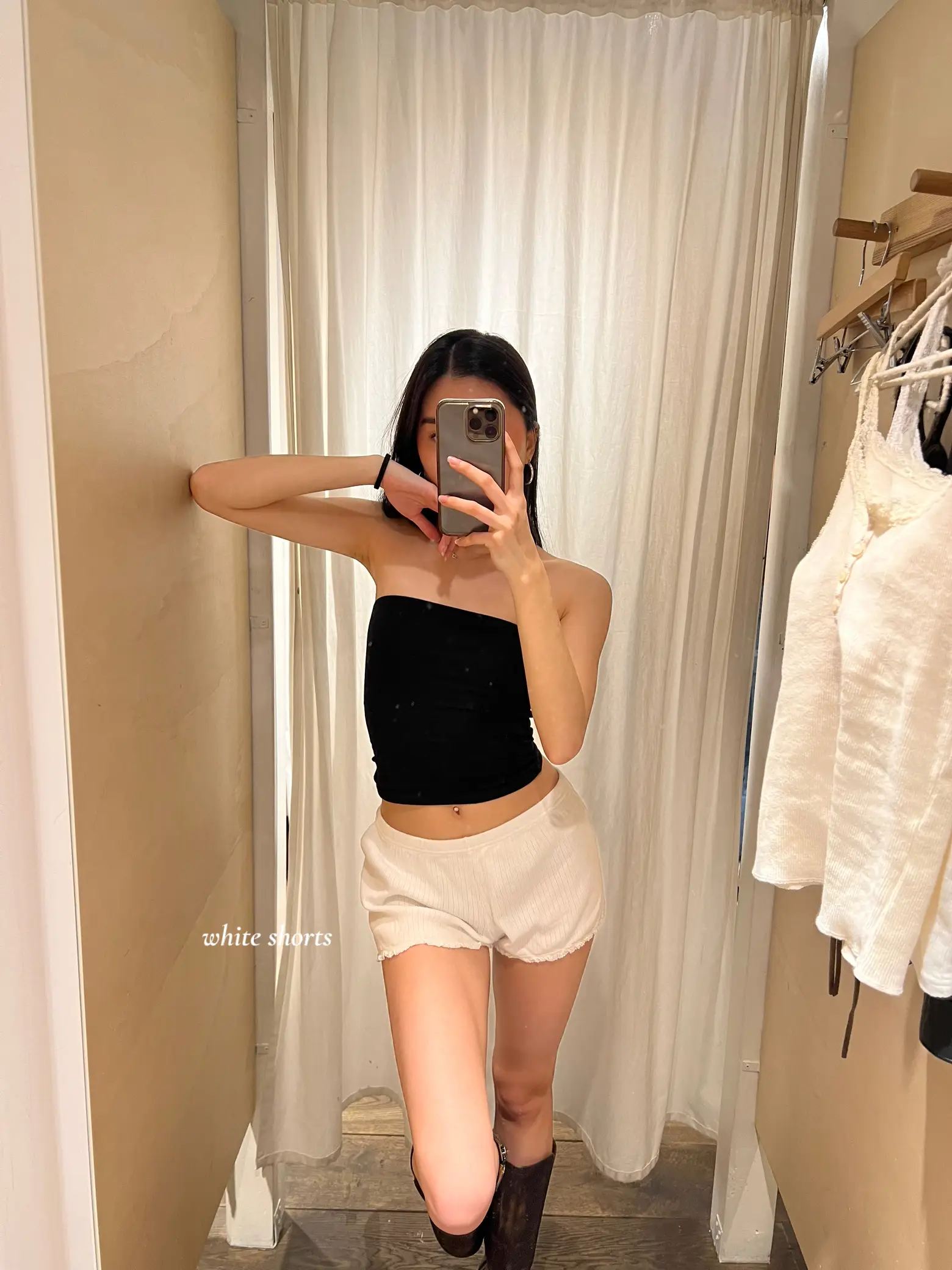 Obsessed with this Brandy Melville Skirt 🤍🦢, Gallery posted by jingyi🌷