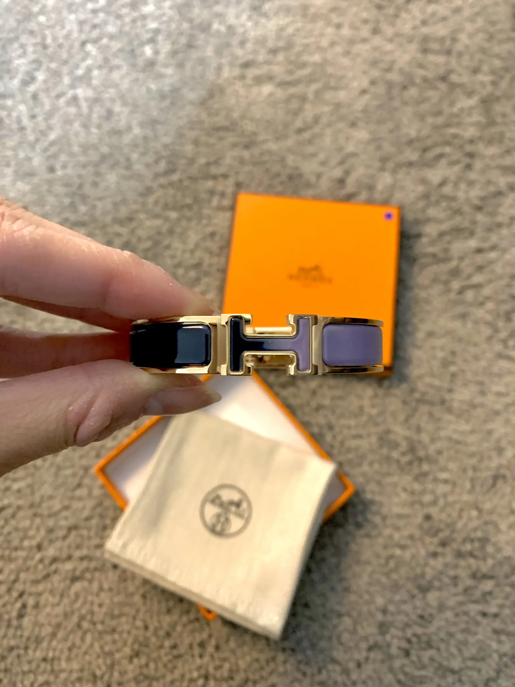 Click H Locket H Click - การค้นหาใน Lemon8