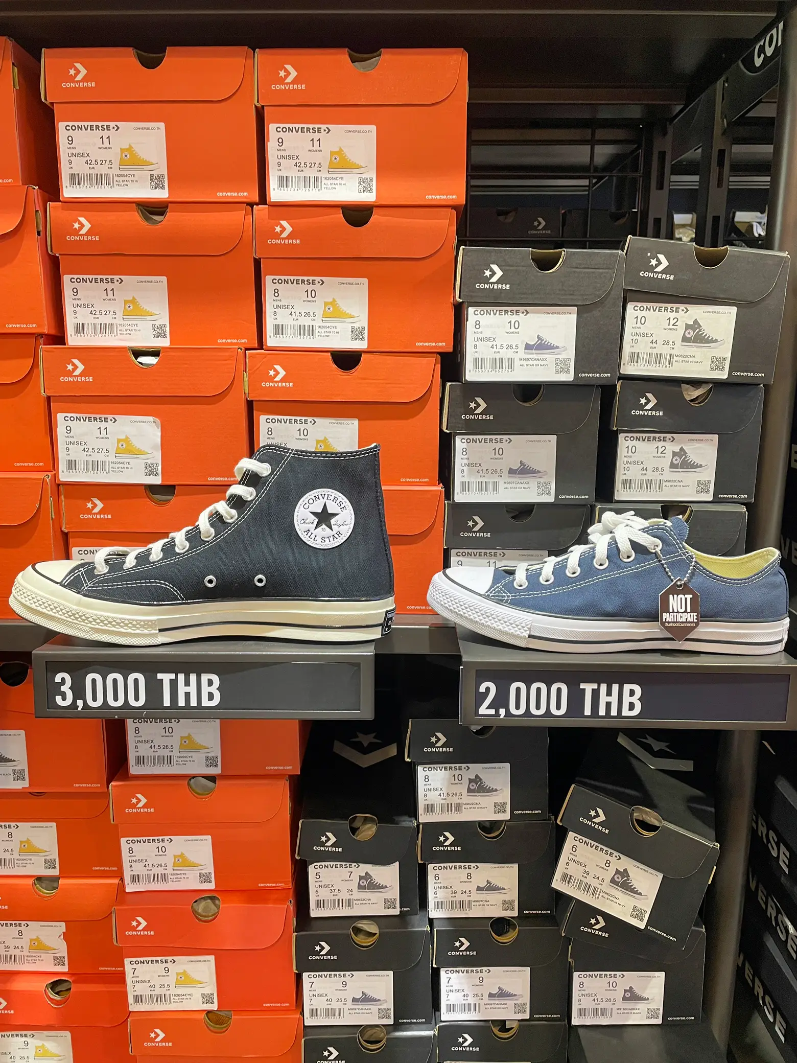 Converse Buy 1 Get 1 Gallery posted by mpr.4ng Lemon8