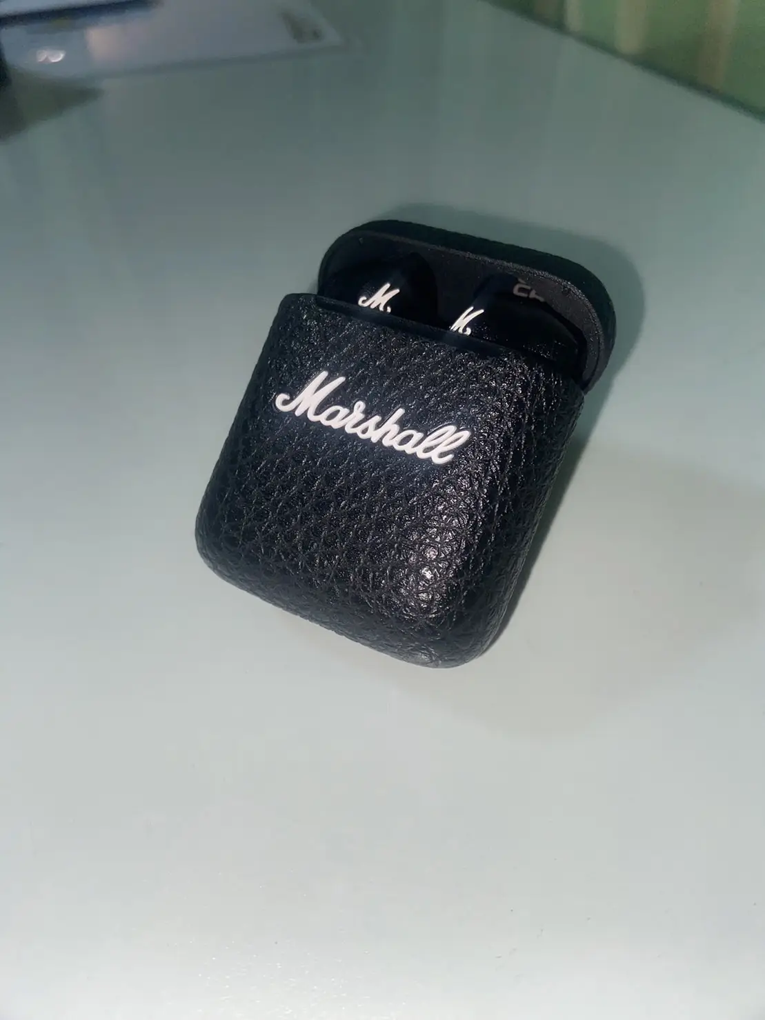 Review of the marshall headphones that he said sounded good