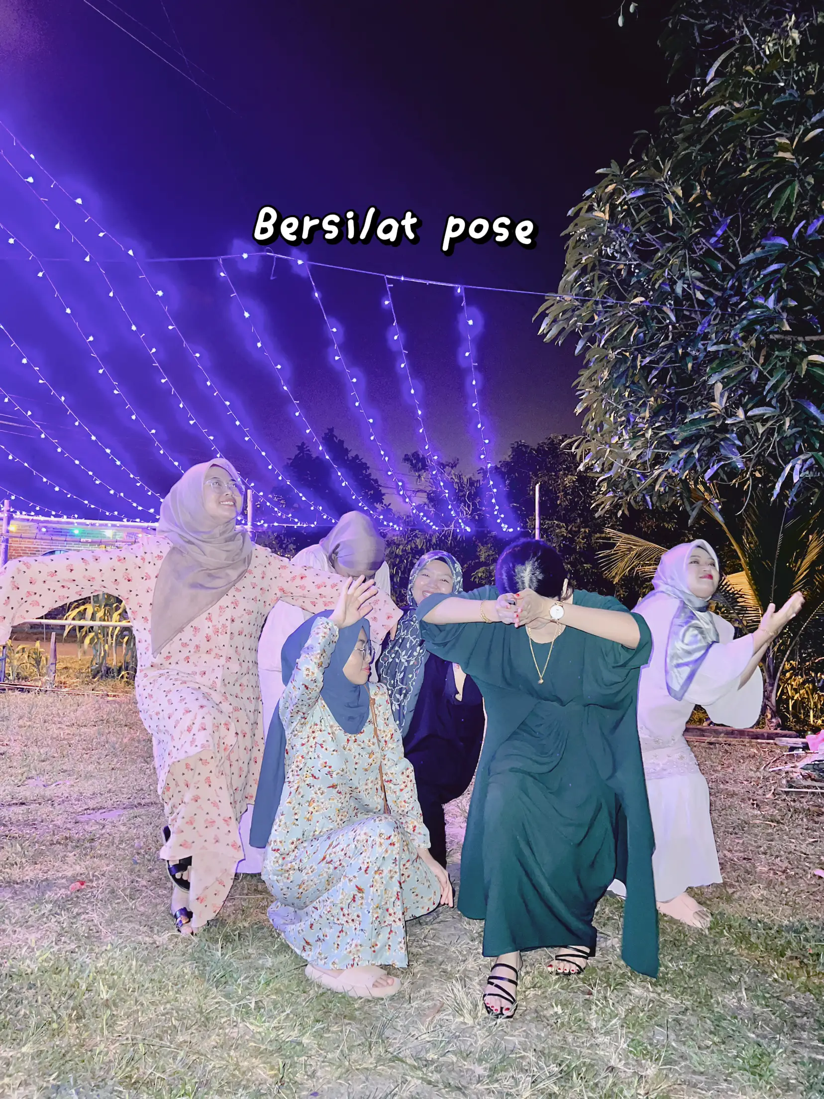 Pretty Group Ac Rasel Posing Ideas For Group Photo (Cousin Edition) | Galeri disiarkan oleh ...