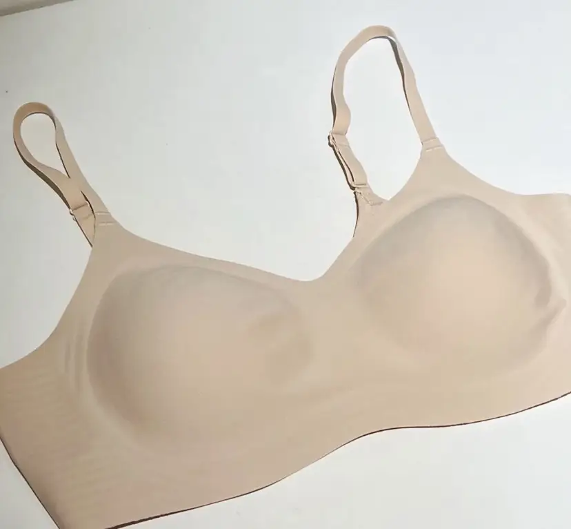 HACK: how to hide your bra in square necklines, Gallery posted by  Lexirosenstein