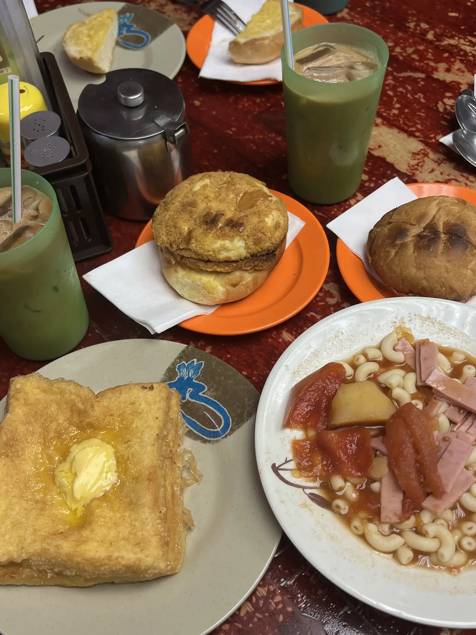 HK Cha Chaan Teng with the best french toast Gallery posted by