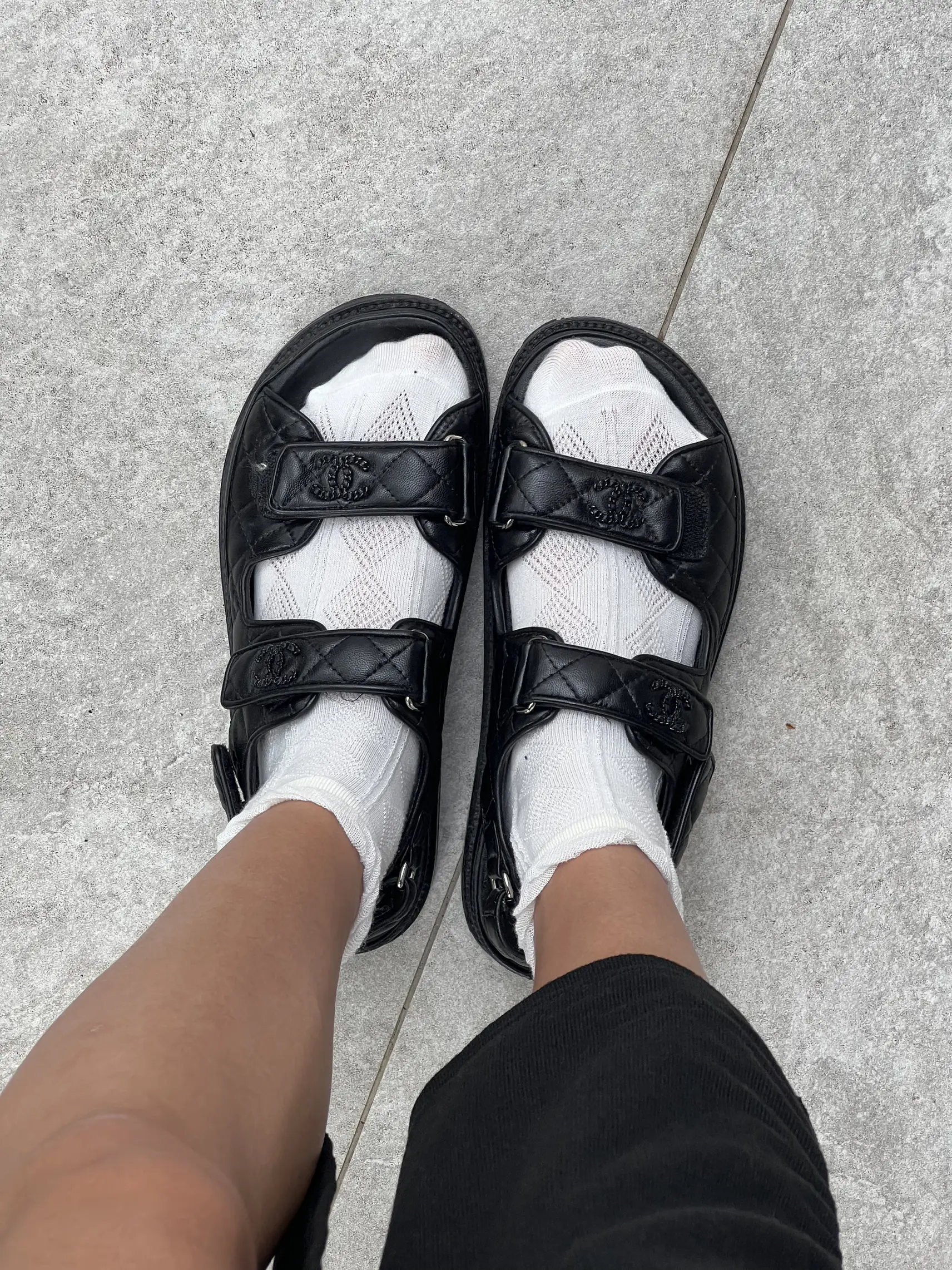 Socks with Sandals?!?! 🧦's images(1)