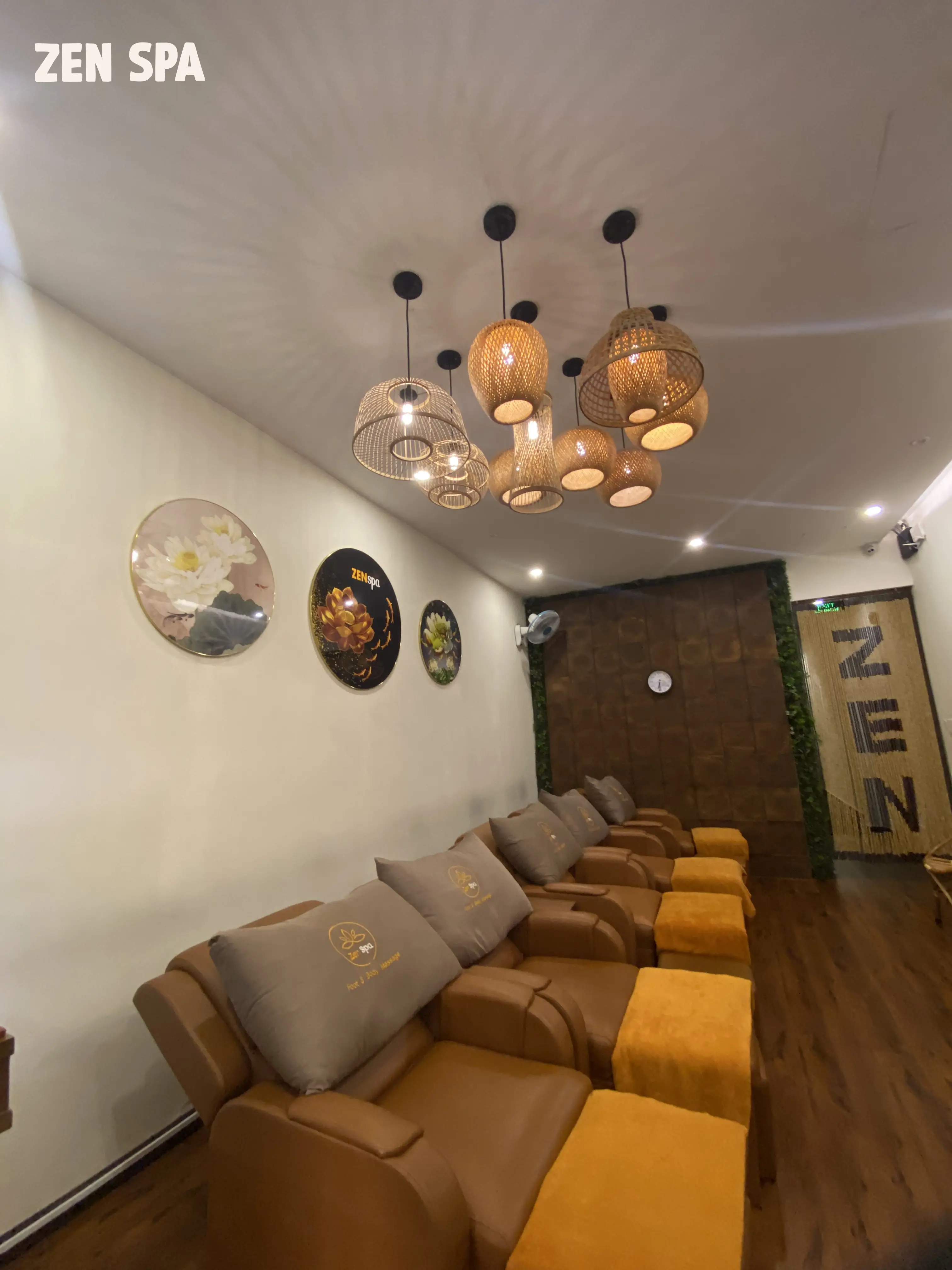cheap and good massage spots in ho chi minh! 💆‍♀️'s images(4)