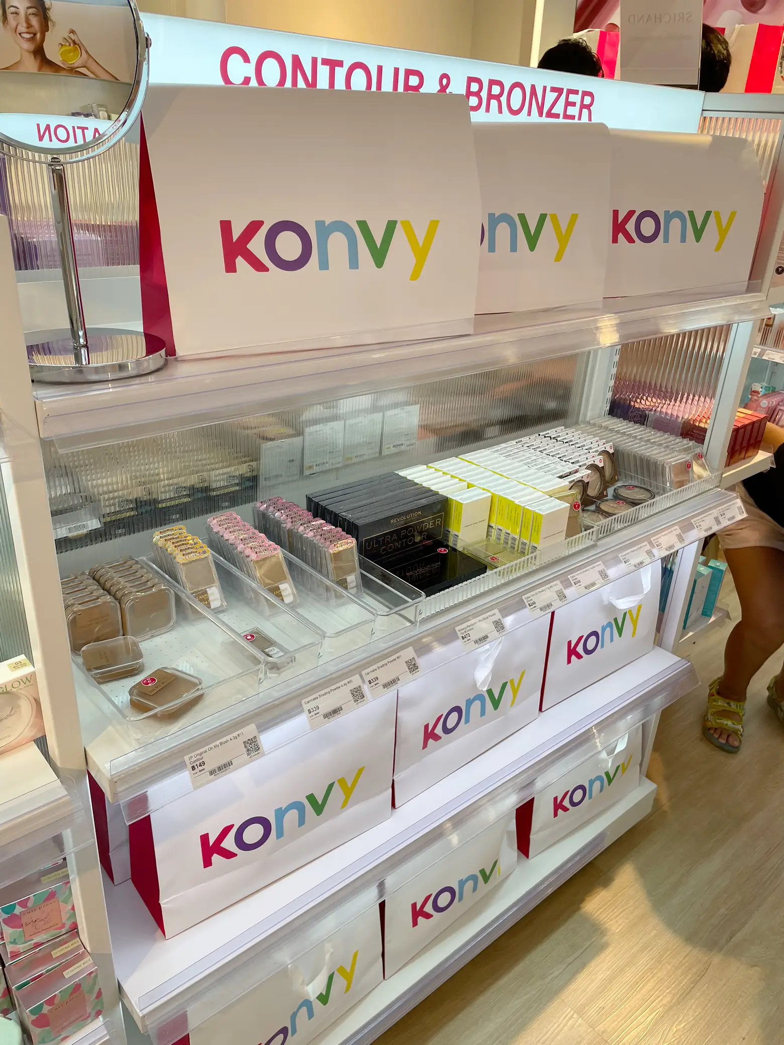 KONVY has a shop?! 😱✨ | Take a Siam Center Tour | Gallery posted by  Mmintt.et | Lemon8