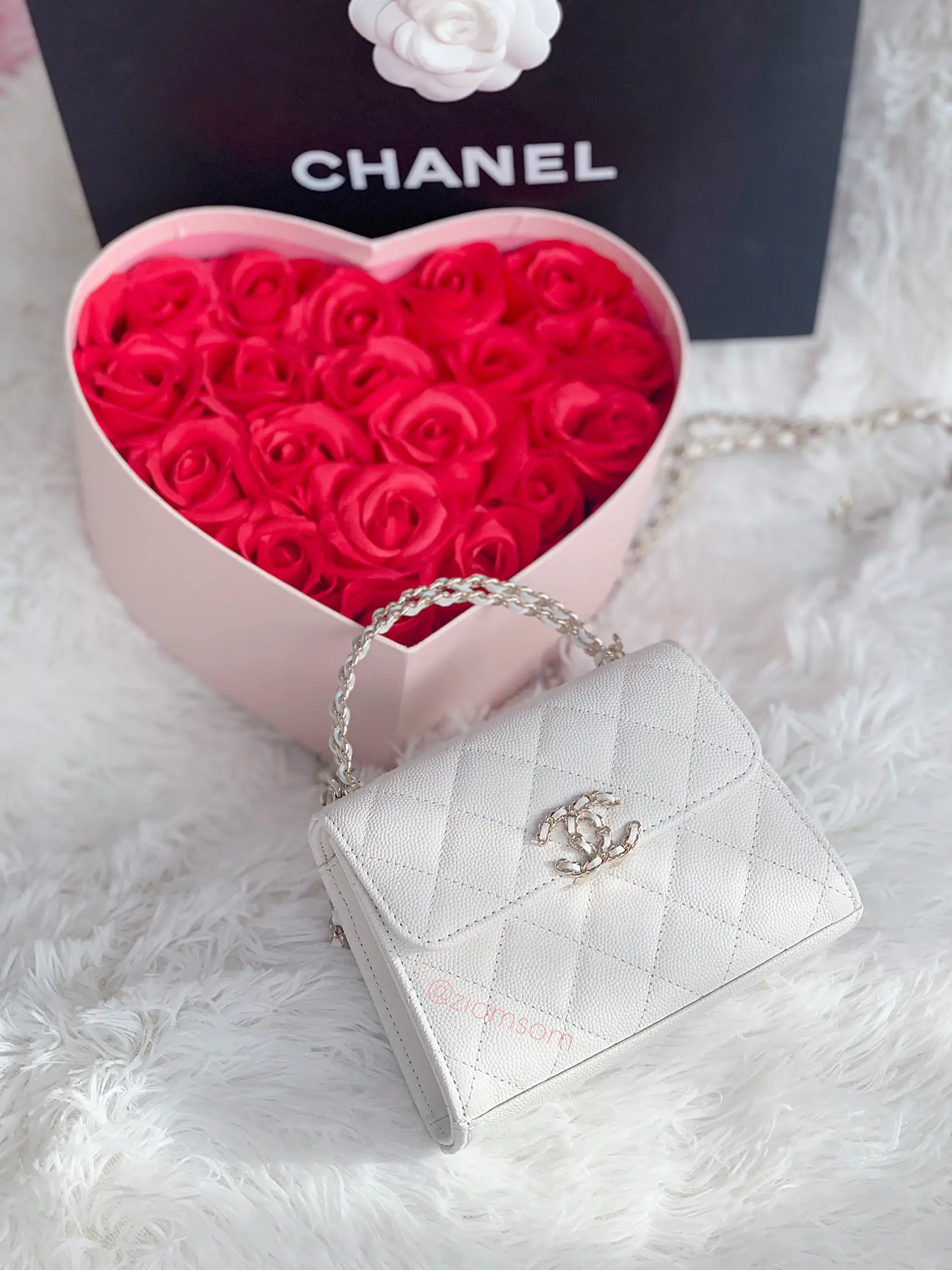 CHANEL MINIMINI RED BAG CHARM NECKLACE #chanel