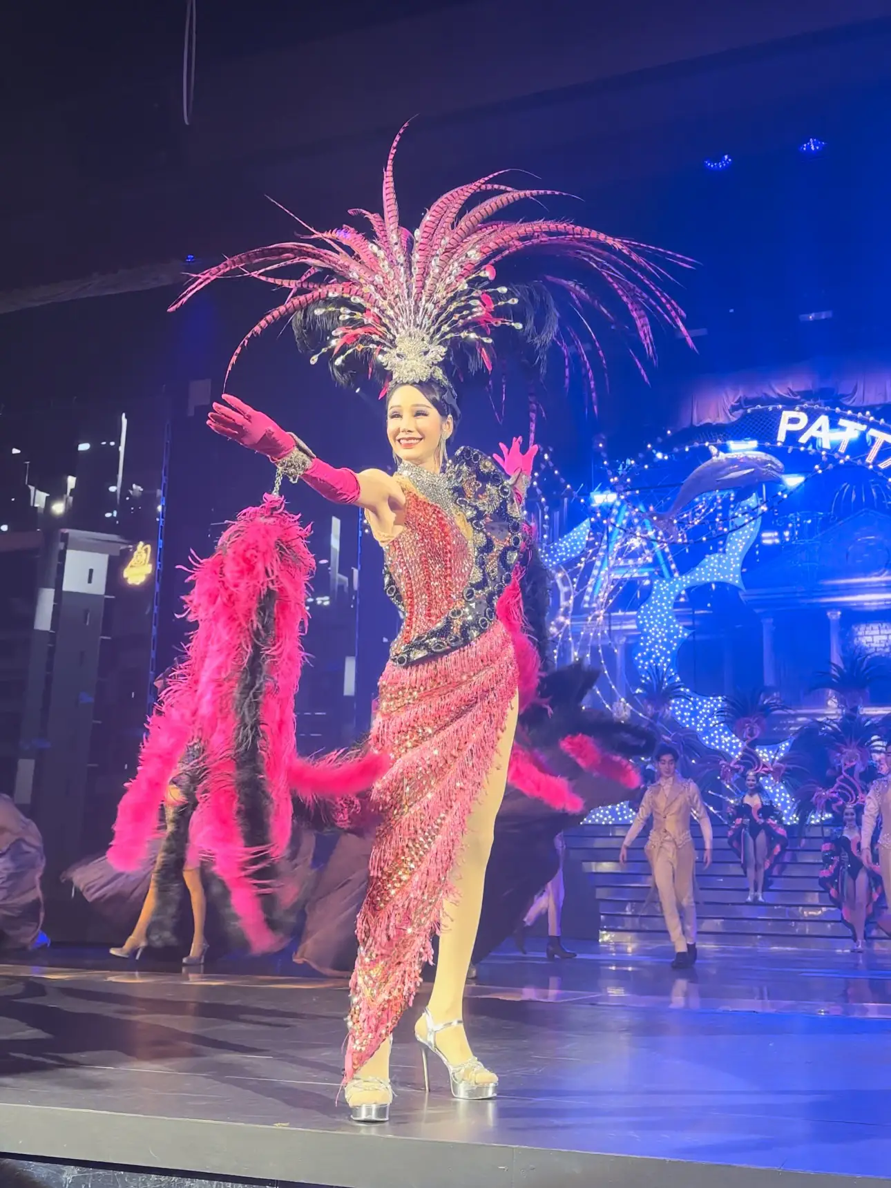 beautiful-miss-tiffany-show-pattaya-gallery-posted-by-as-aummi