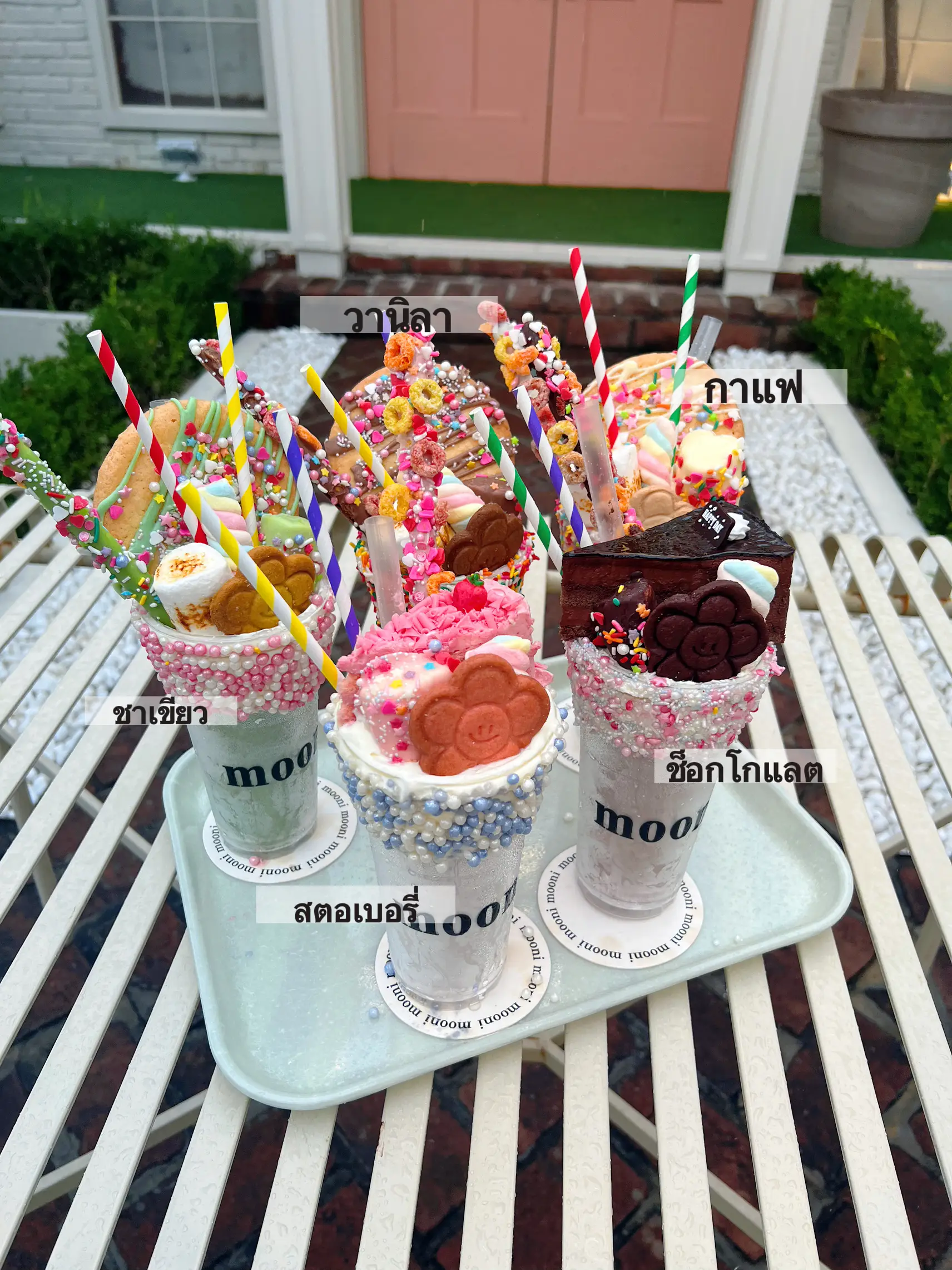 Cafe mooni in Apgujeong แกลเลอรีที่โพสต์โดย FYFiEYA Lemon8