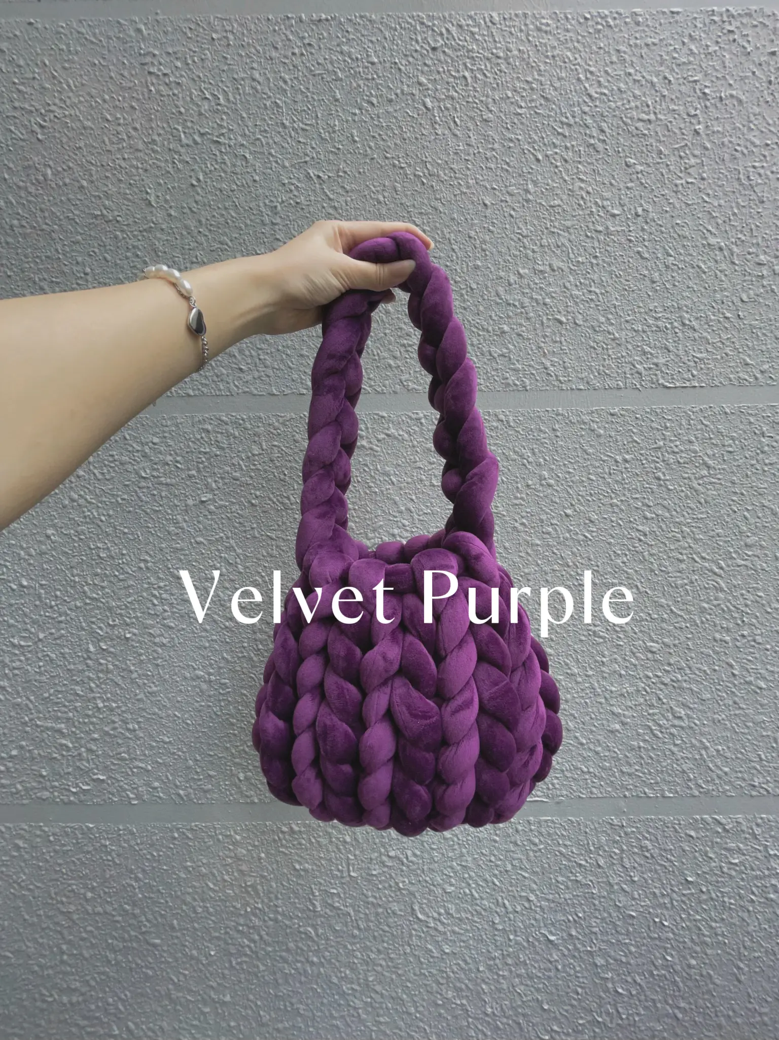 CUTEST CNY BAG U CAN HAND KNIT IN 30 MINS 😙😙😙, Gallery posted by Jeslyn  ✨