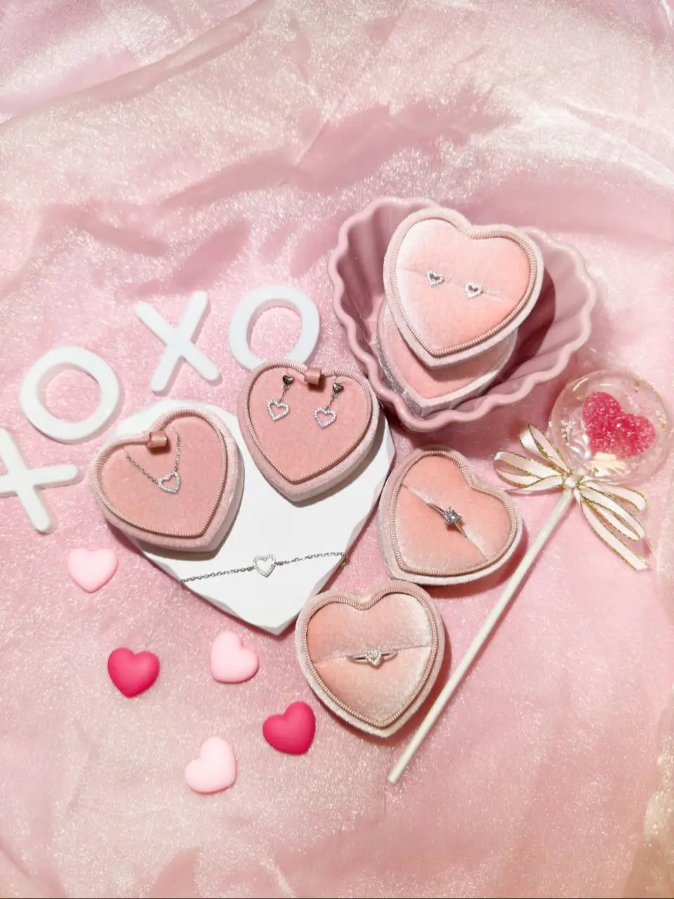 We know that Valentine's over but love is in the air still 💓☁️ Express  your love with our newest Love Season Sticker Pack! ❤️‍🔥 A mini…