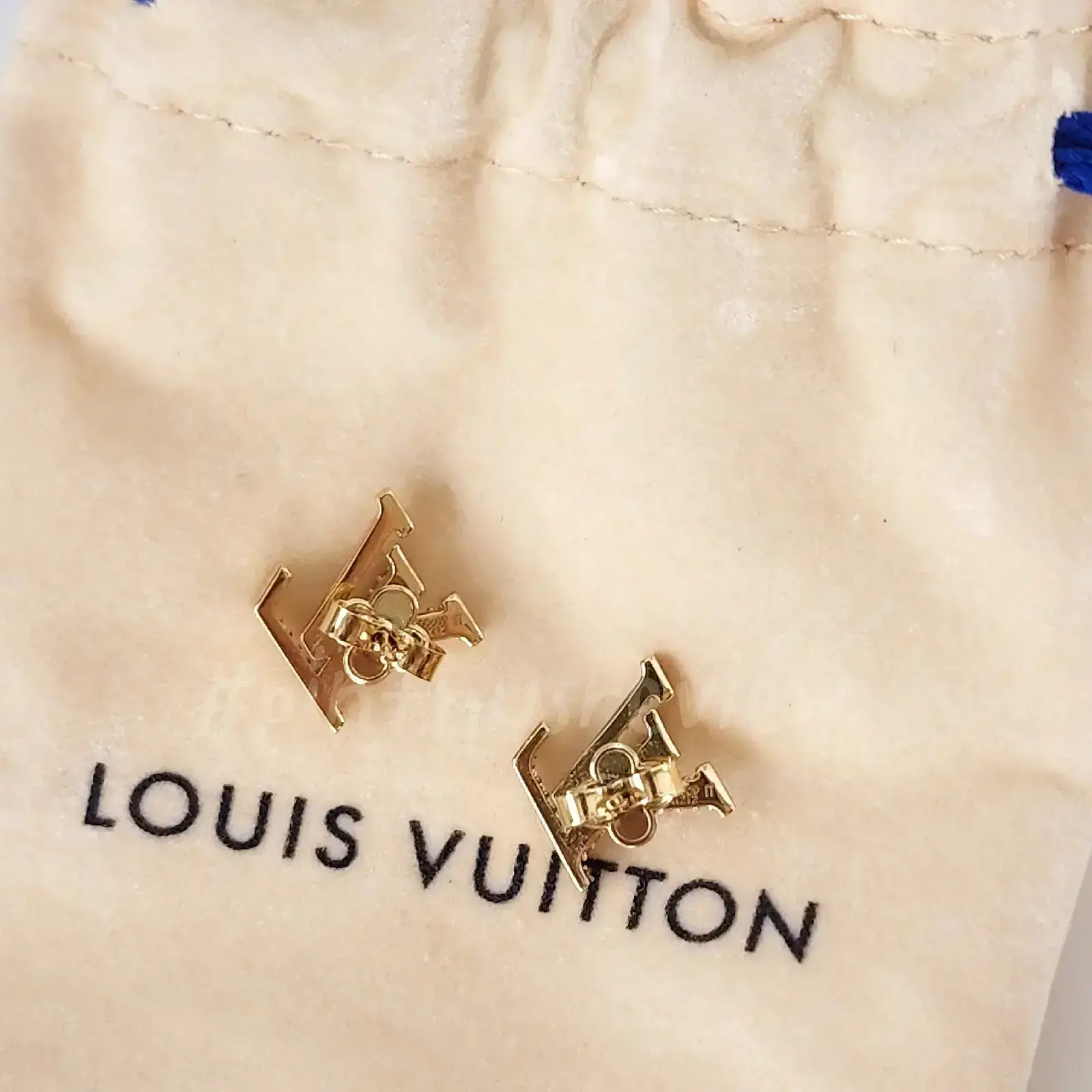 LV ICONIC EARRING💖, Gallery posted by Pinthus