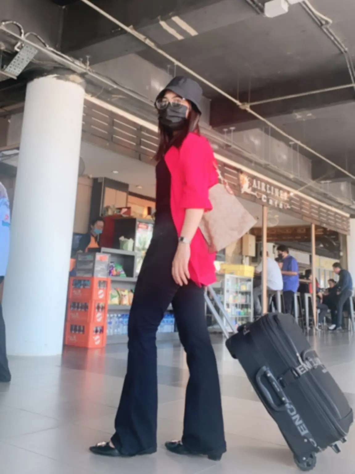 Outfit pulang kampung check | Galeri diposting oleh Marta…