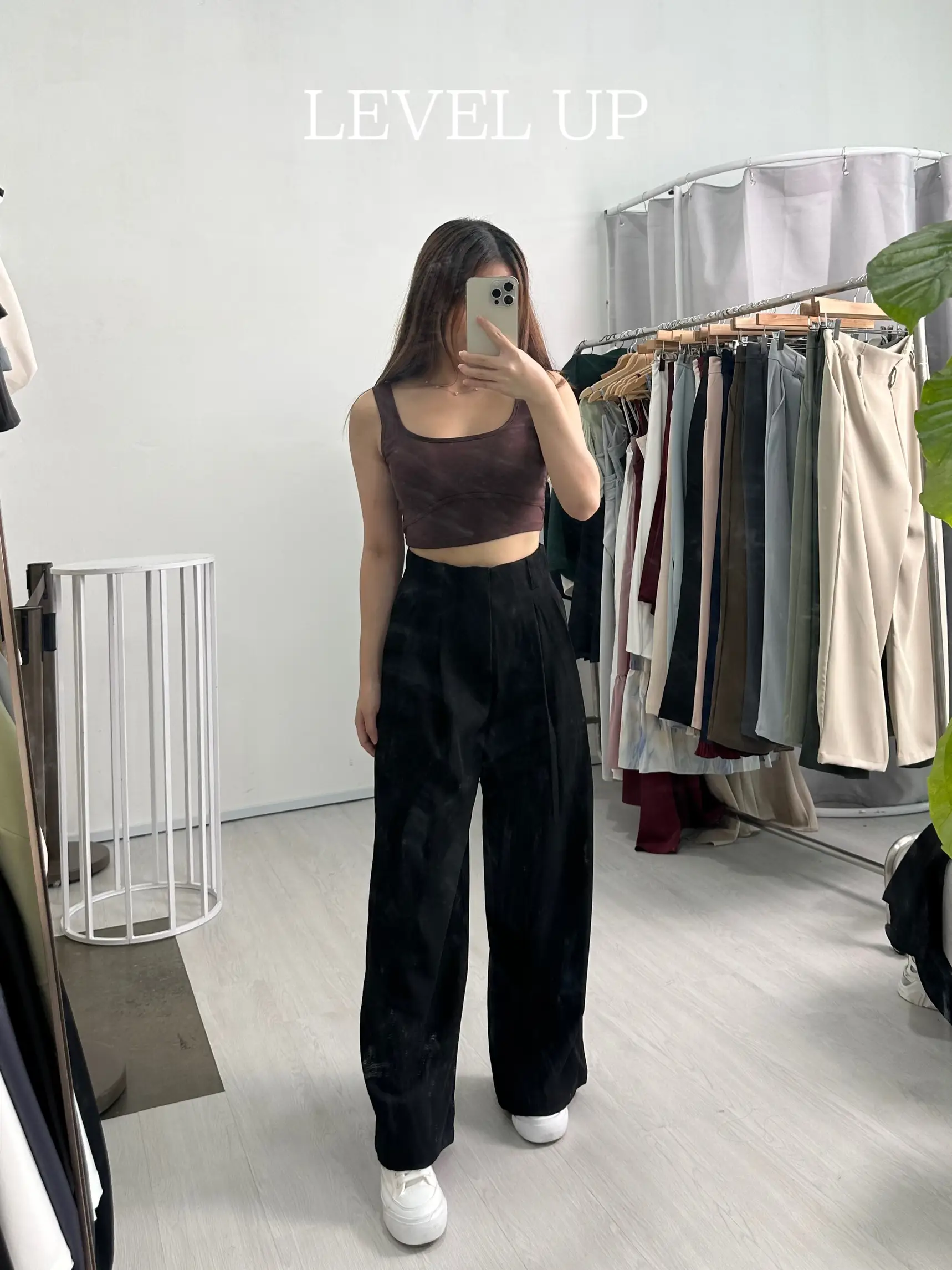 SHEIN (XS) Gorpcore Ruched Wide Leg Pants, Women's Fashion, Bottoms, Other  Bottoms on Carousell