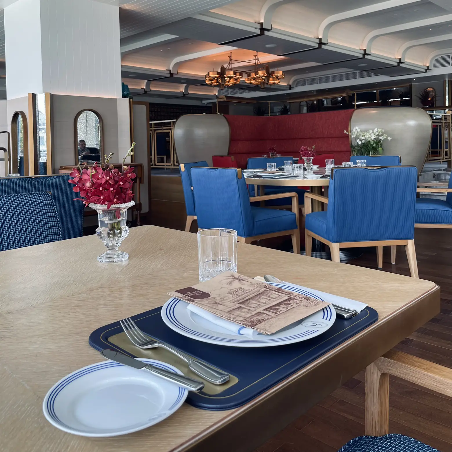 LORD JIM’s Mandarin Oriental,BKK🥂 primsfavorite แกลเลอรีที่โพสต์