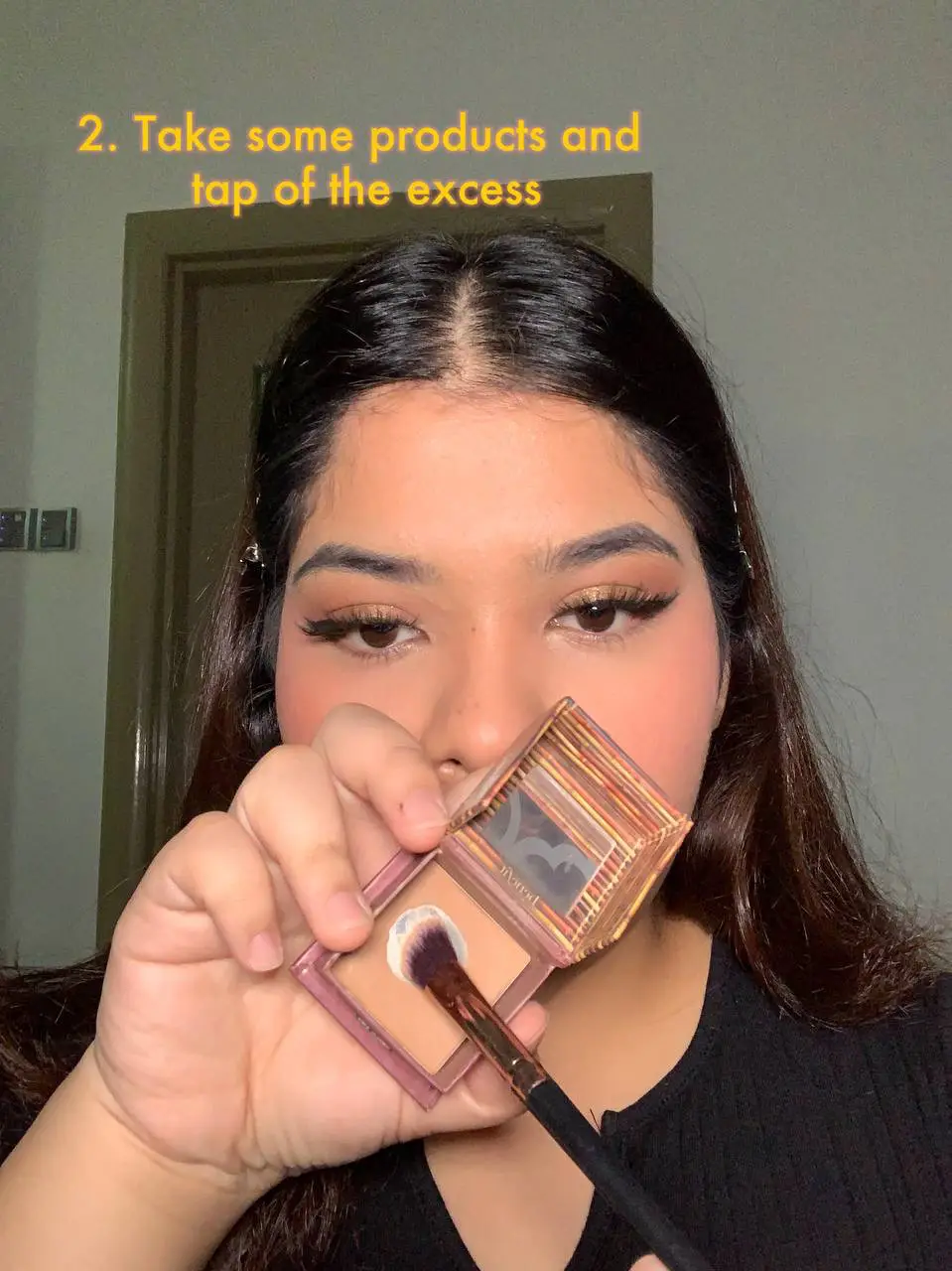 Cute button nose contour trick! 👃🥰 แกลเลอรีที่โพสต์โดย Fahira Ornella