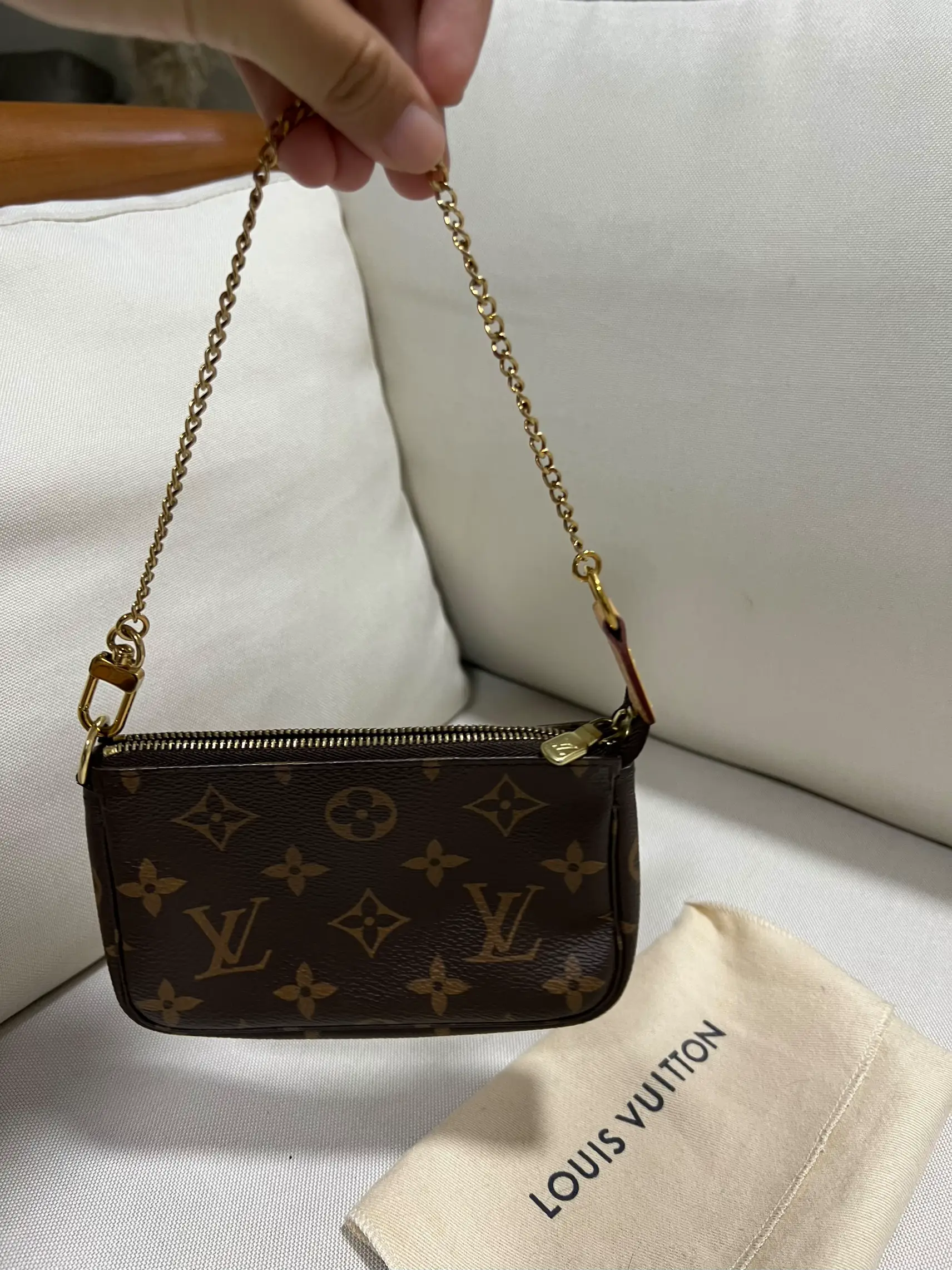 Is it worth to buy this LV bag Galeri disiarkan oleh Adris