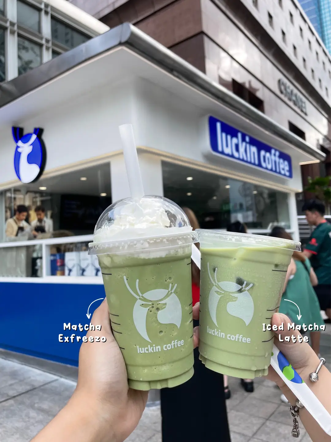 Pictures from Singapore (Ngee Ann City) : r/LuckinCoffee