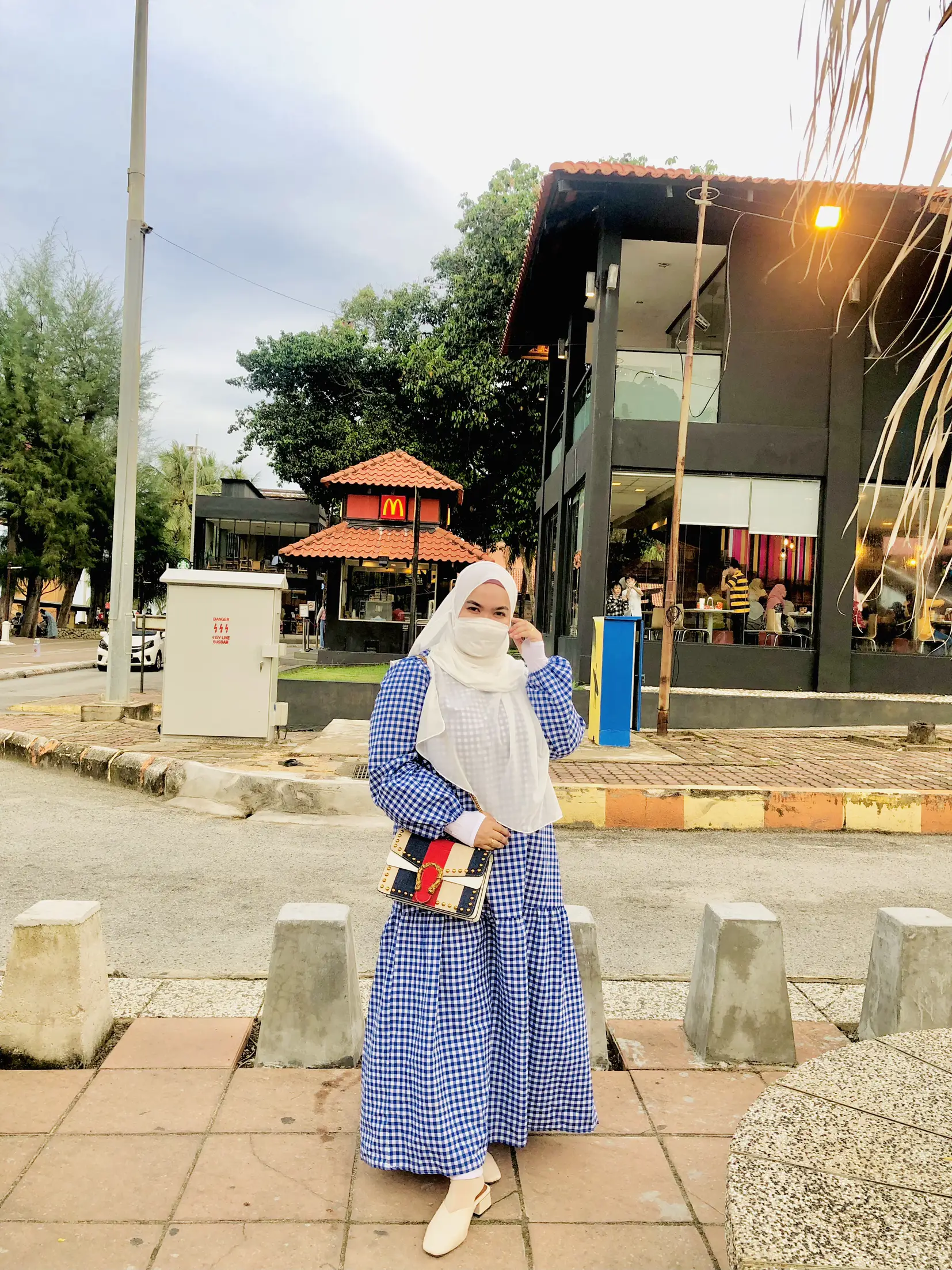 Ootd wif dress petak | Gallery posted by Fatinadirah | Lemon8