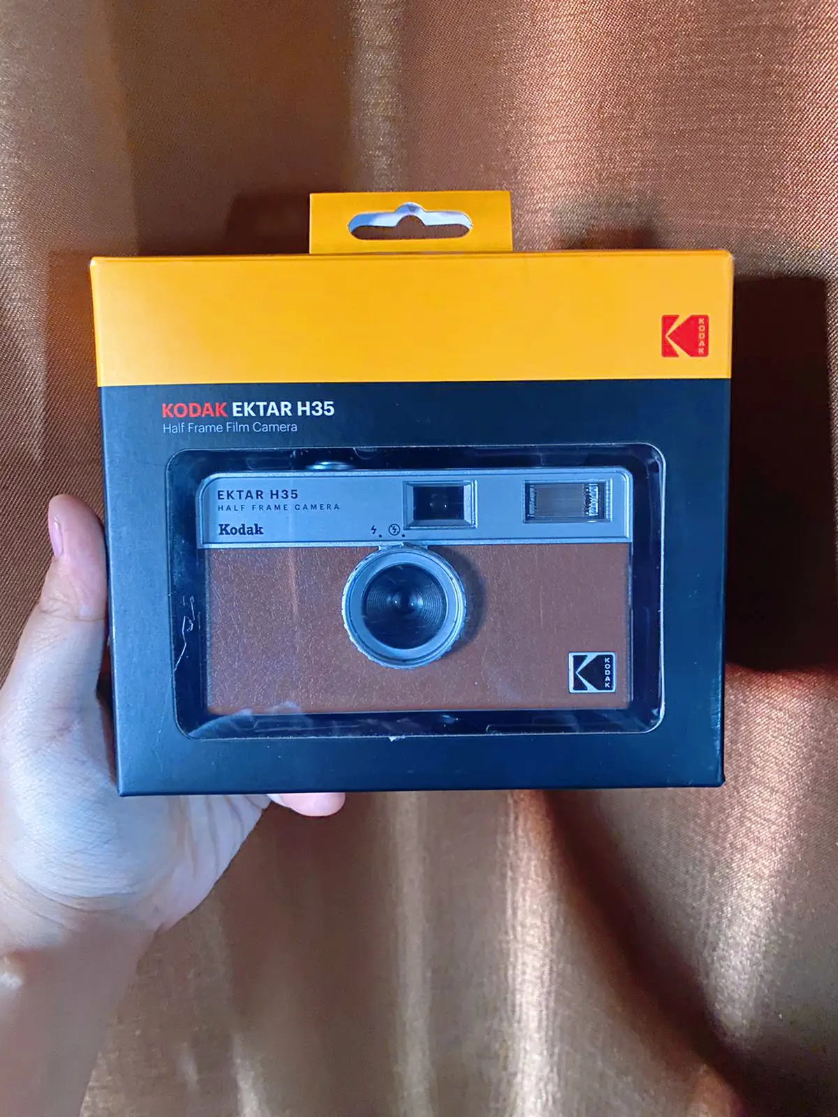 Kodak Ektar H35 Review (A Fun Half Frame Film Camera!)