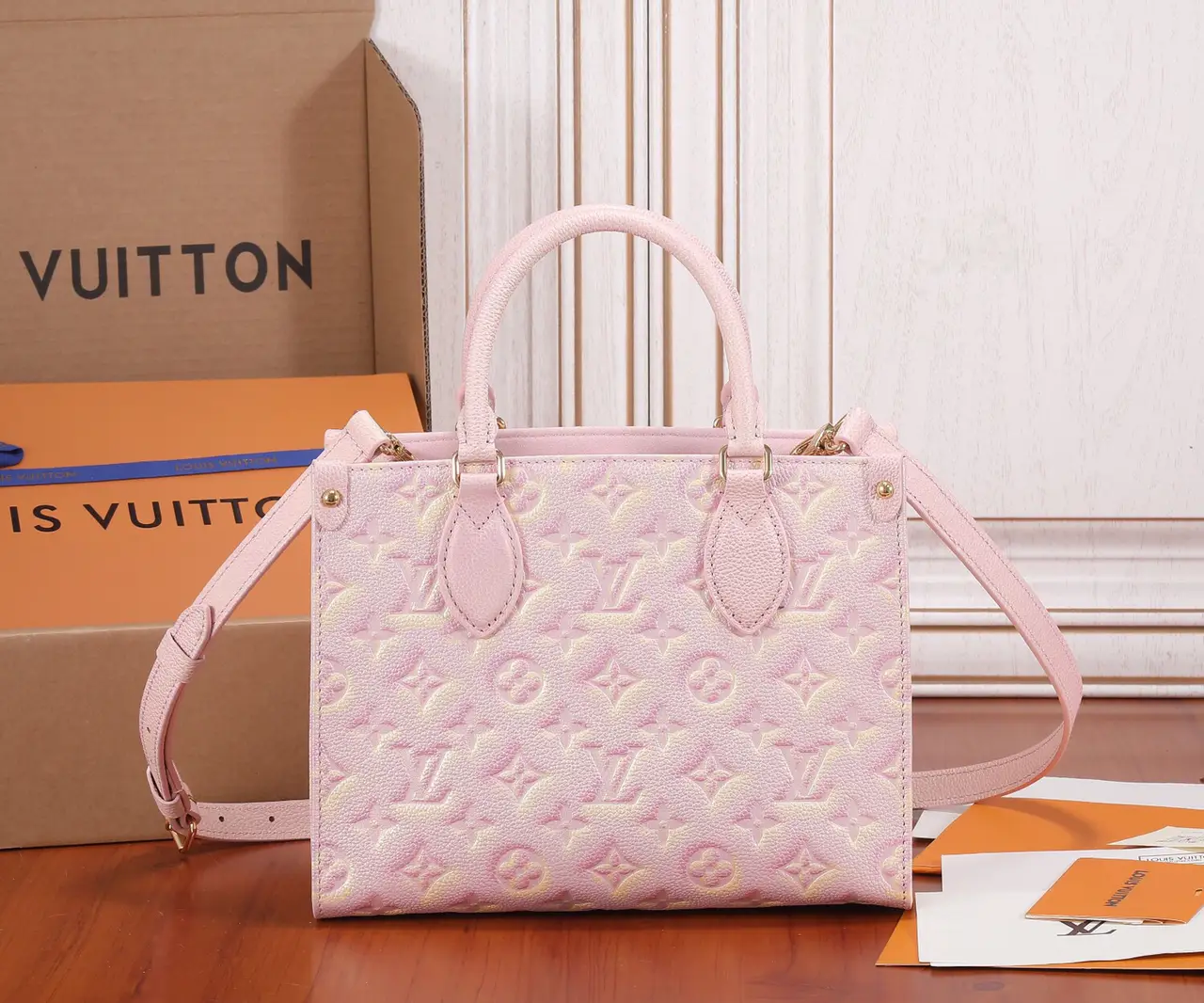 Help me to win Louis Vuitton Handbag pleaseee - Pencinta Merah