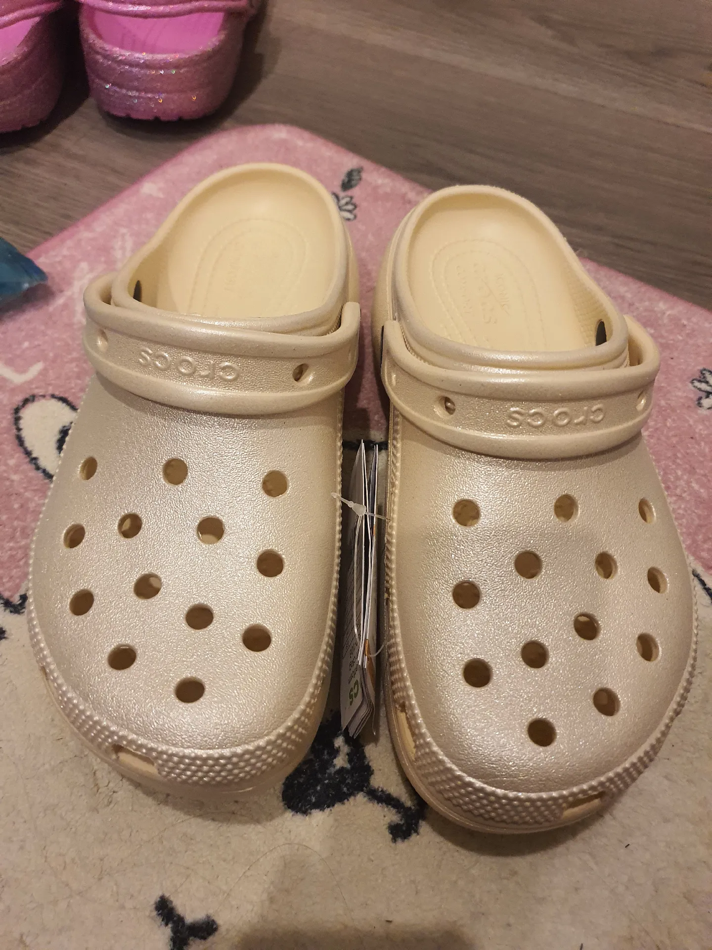 Crocs shimmer deals