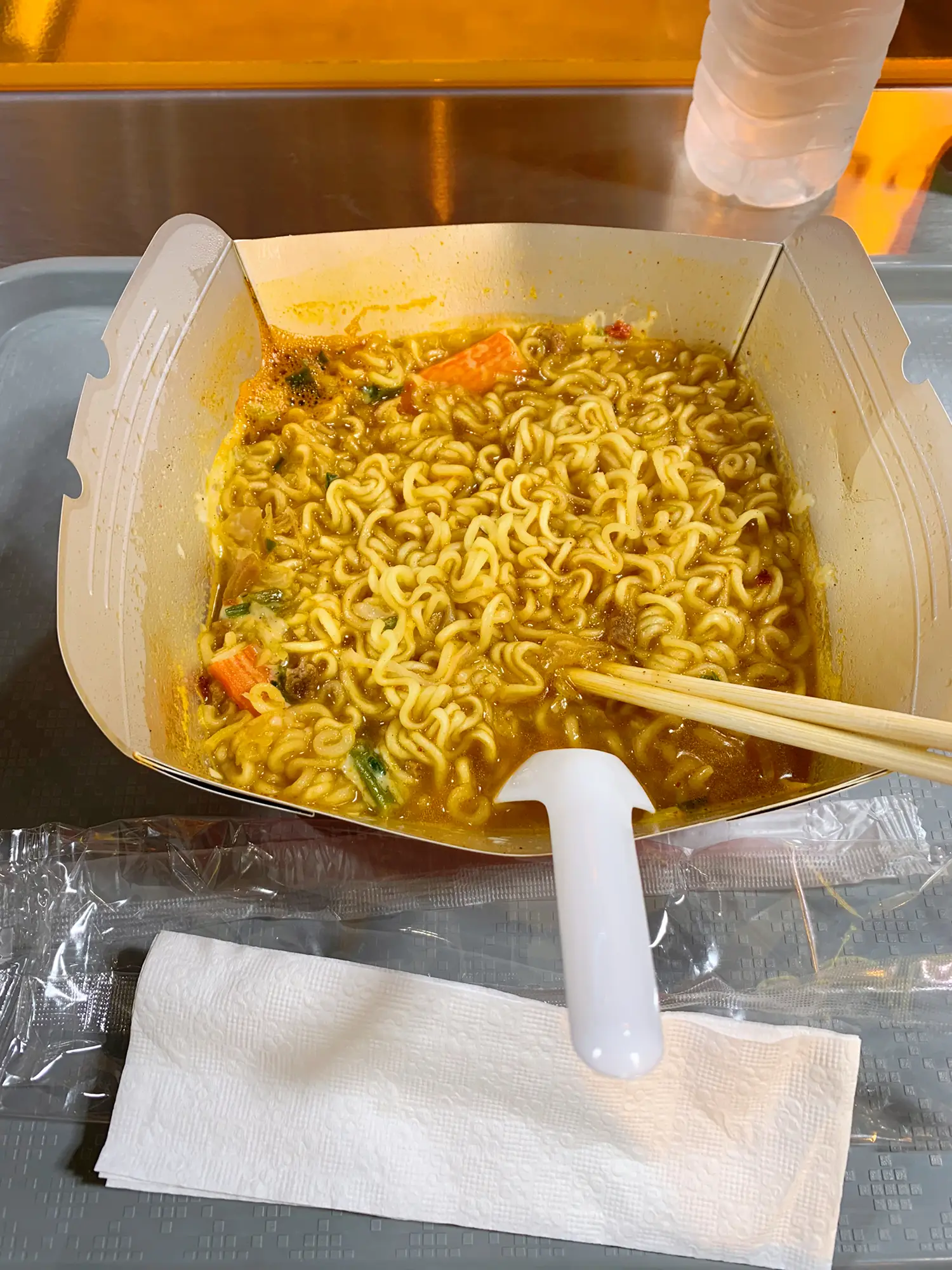 Good noodle คาเฟ่บะหมี่กึ่งสำเร็จรูปที่แรกในไทย แกลเลอรีที่โพสต์โดย