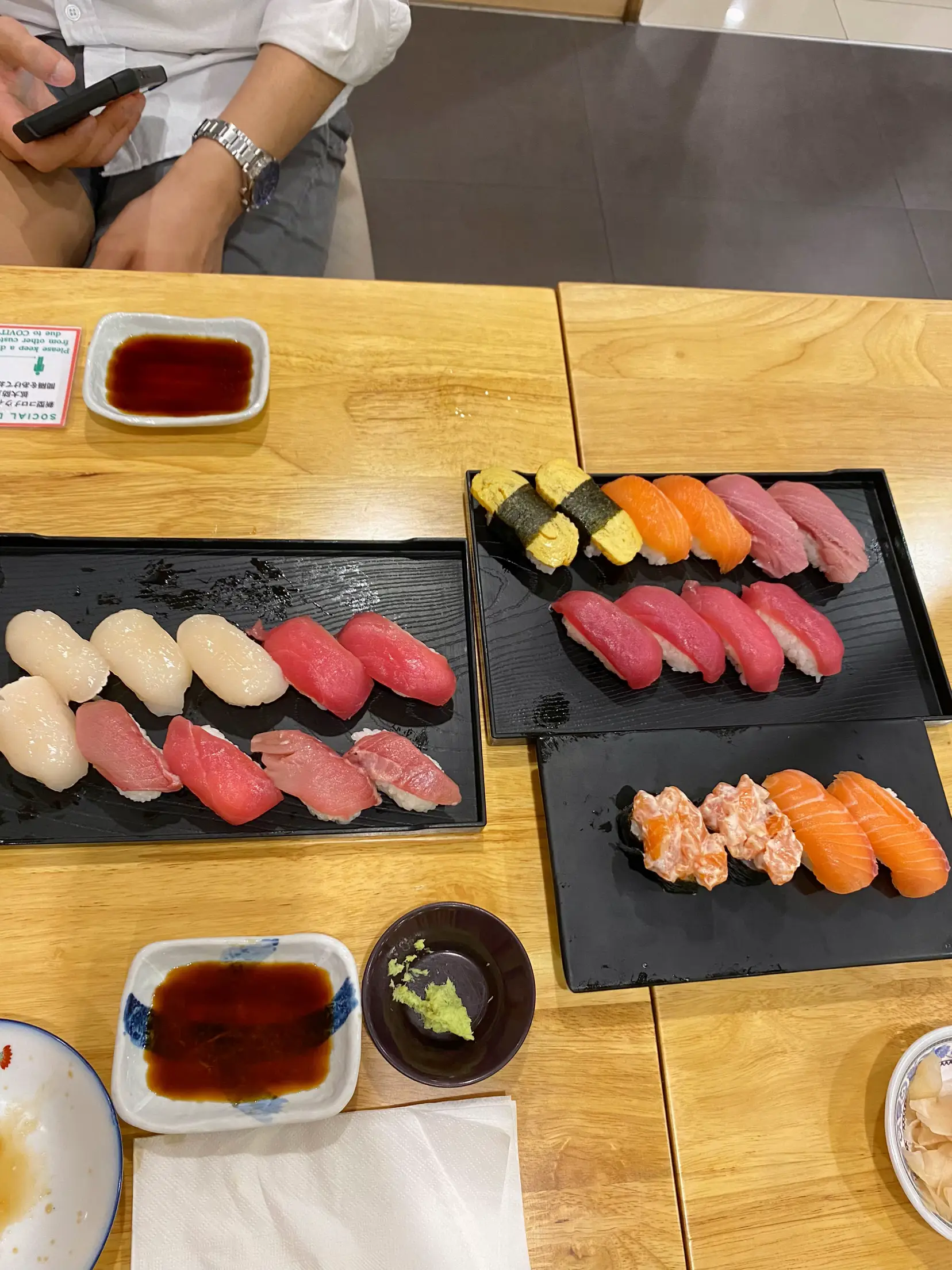 Miyaki บุฟเฟ่ต์ซูชิพรีเมียม ที่มีทั้งอูนิและโอโทโร่!🍣🐟 | แกลเลอรีที่