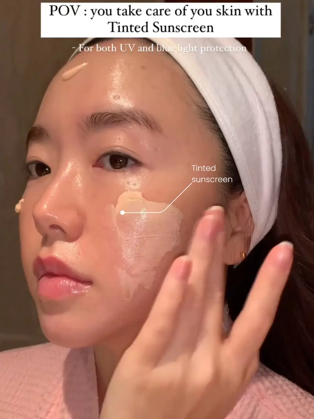 Reason why Tinted Sunscreen is better than others's images
