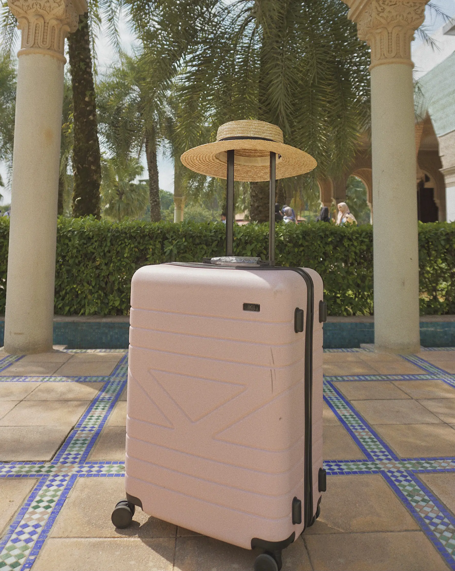 Ikii smart luggage online