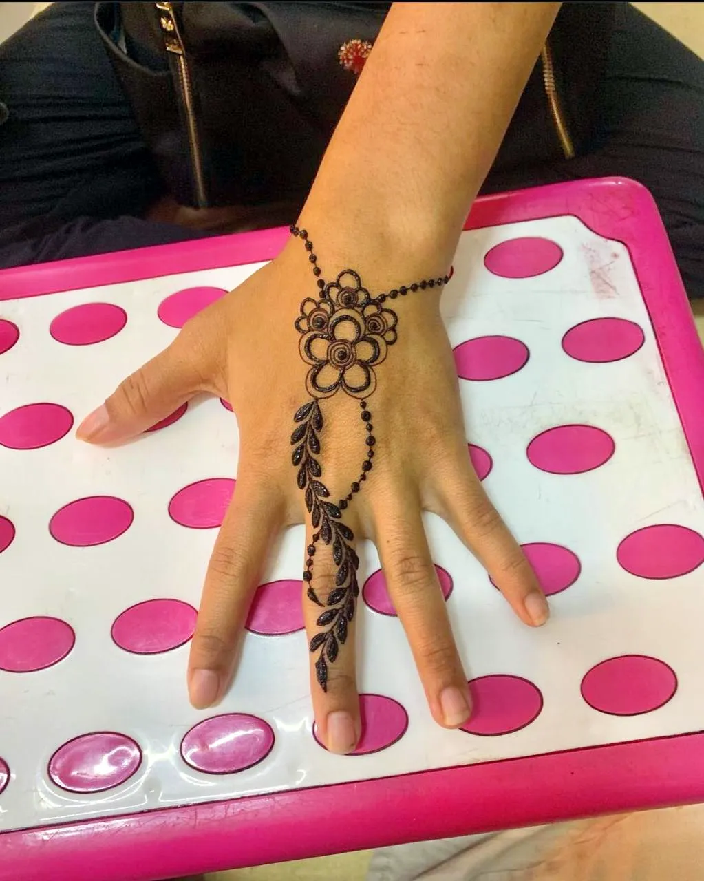 HENNA STENCIL - 008 – NURAHSHENNA