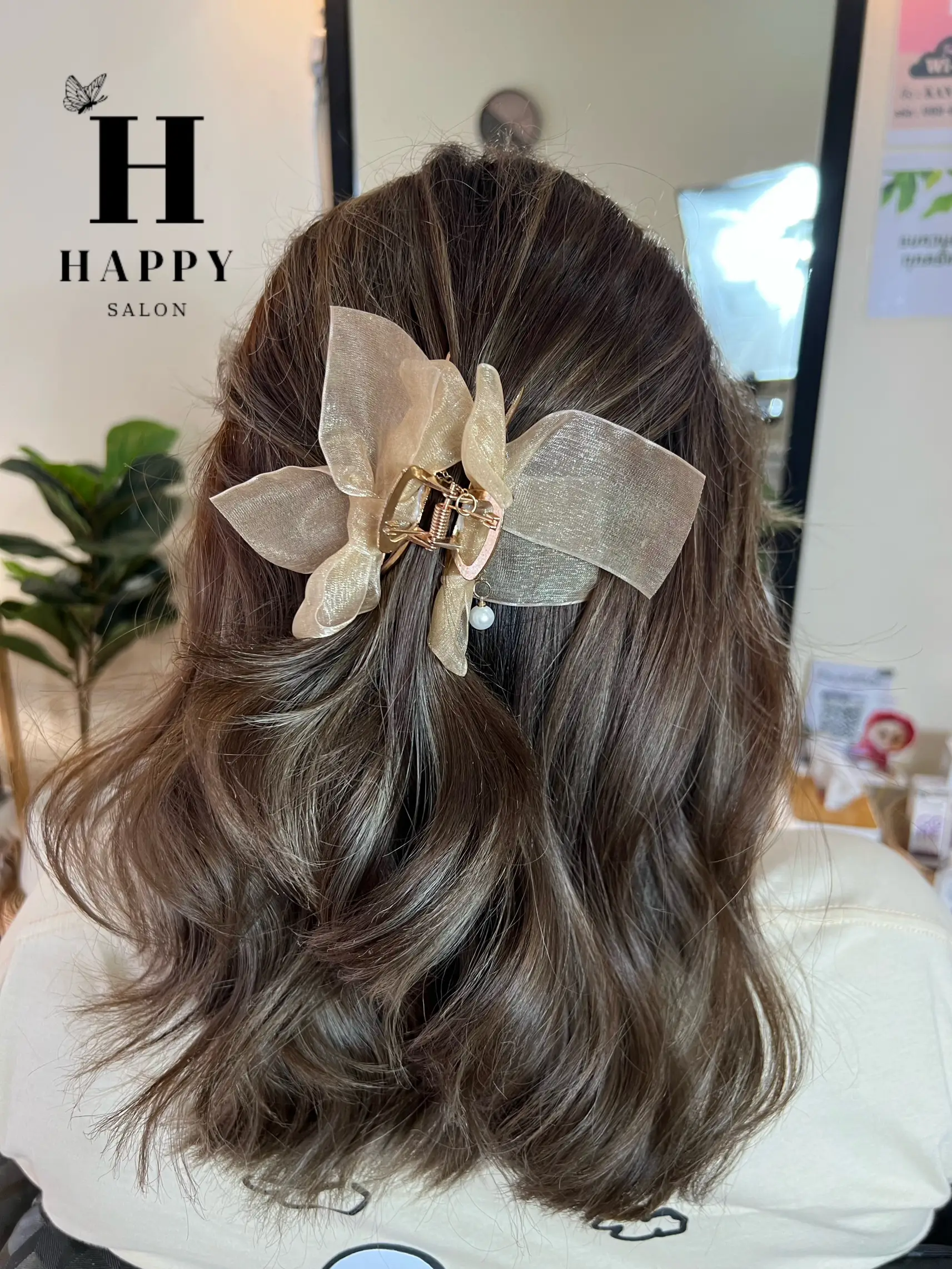 トップハイライトヘアカラーのアイデア🍁 | Happy Salonが投稿したフォトブック | Lemon8